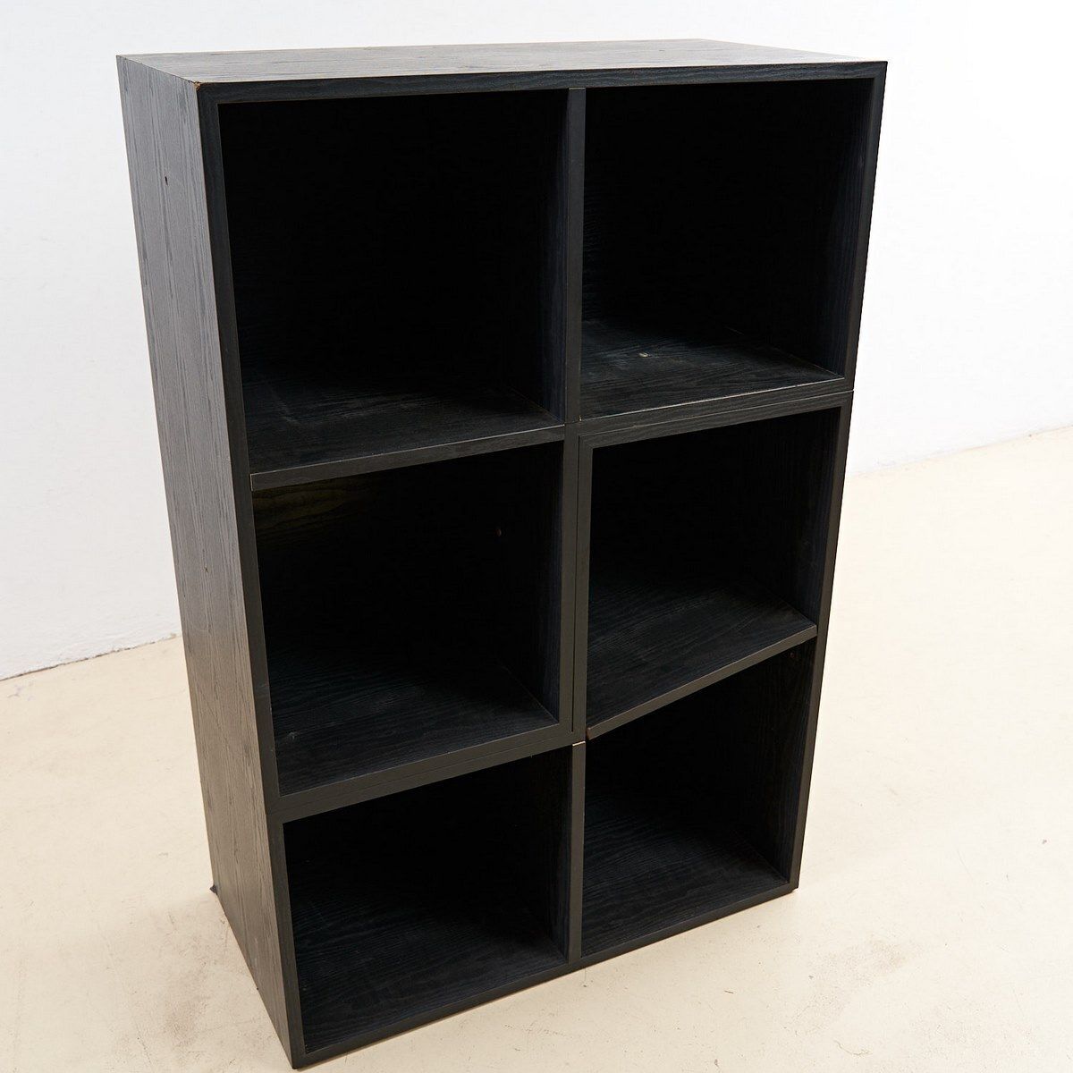 Honeycomb Container Mobile Bookcase photo furniture