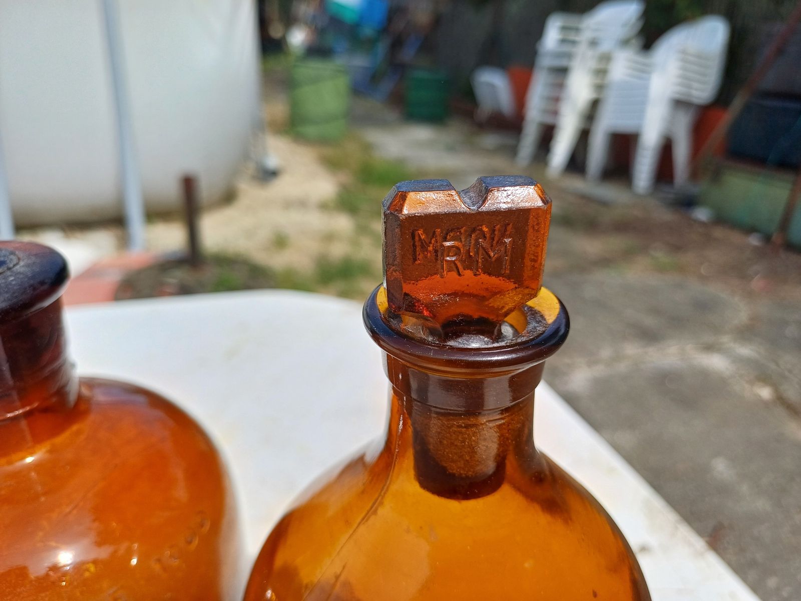 2 Brown Glass Pharmacy Bottles Toilet Vinegar And Pharmacy Bonnaure photo vintage