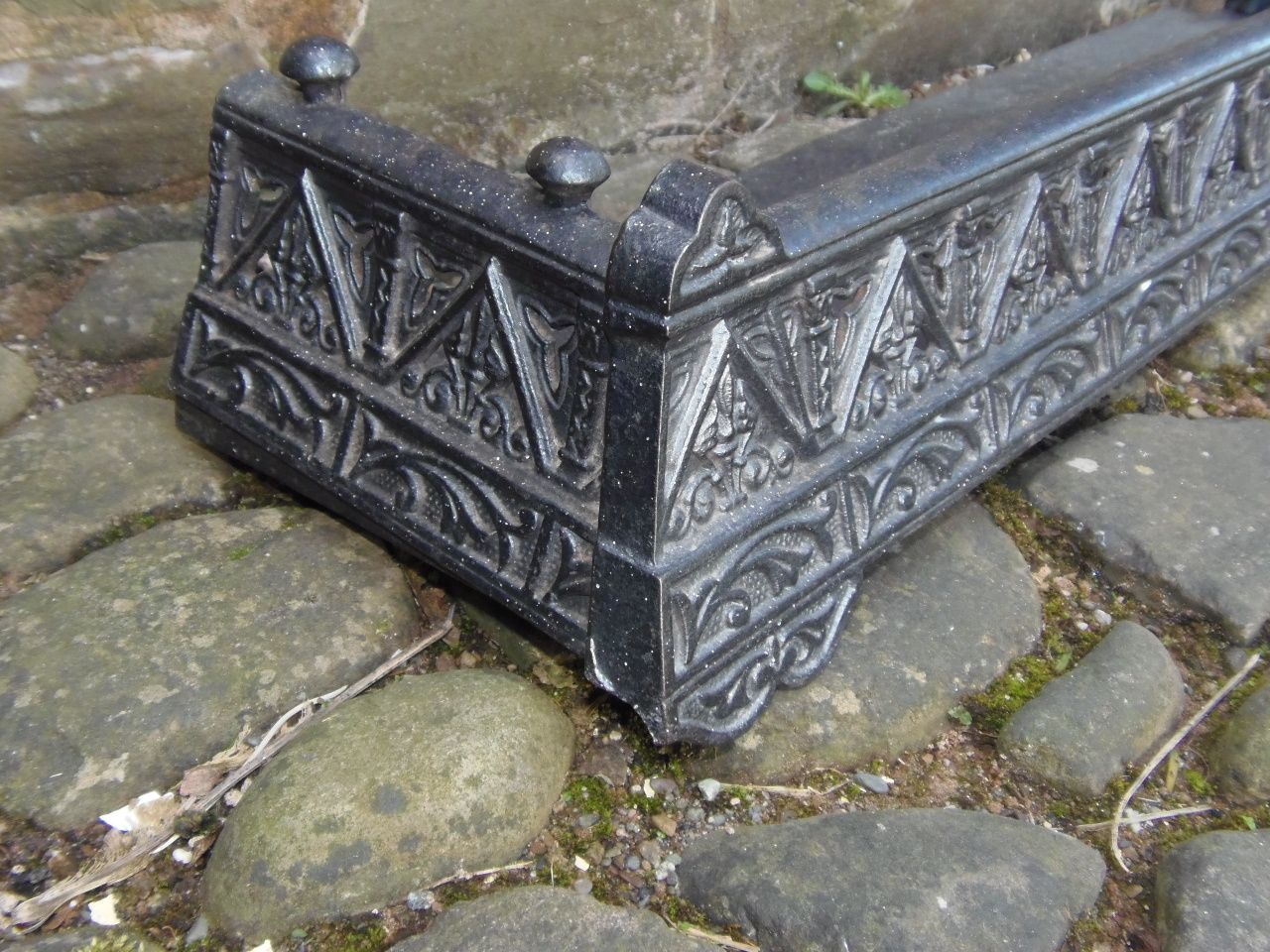 Arts And Crafts Cast Iron Decorative Fender . photo buy
