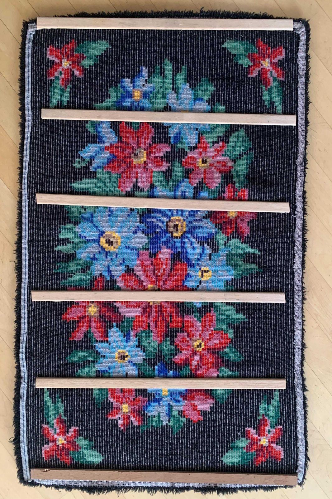 Wall Tapestry | Smyrna Wall Hanging | Hand Knotted Tapestry | 70s Wall Hanging | Midcentury Decor | Flower Lovers | Flower Wall Hanging photo buy