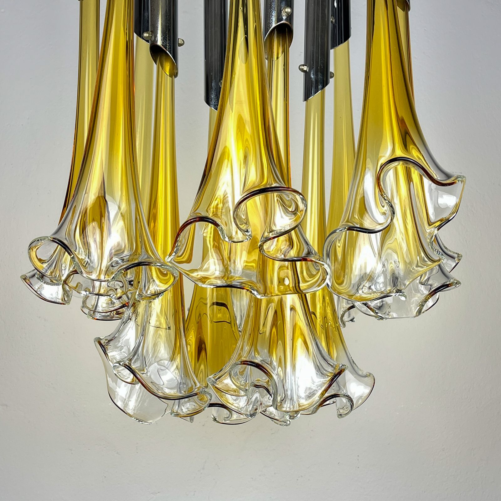 Original Murano Chandelier Calla Lily By Venini, Italy 1960s photo Lighting