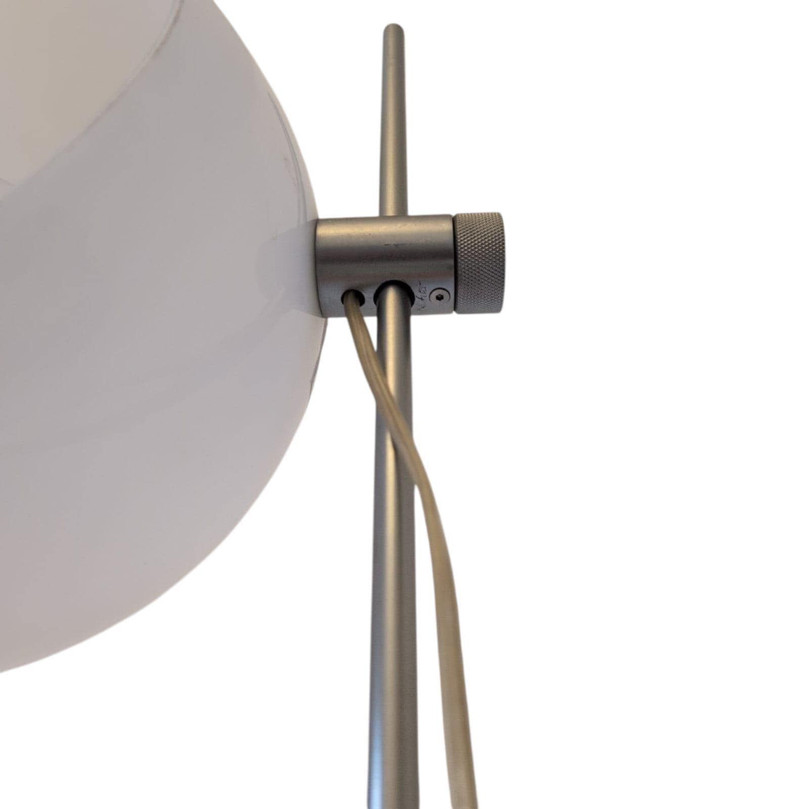 Vintage Joe Floor By Josep Sancho Voor Modiss – Verstelbare Opaline Globe 2004 photo vinterior