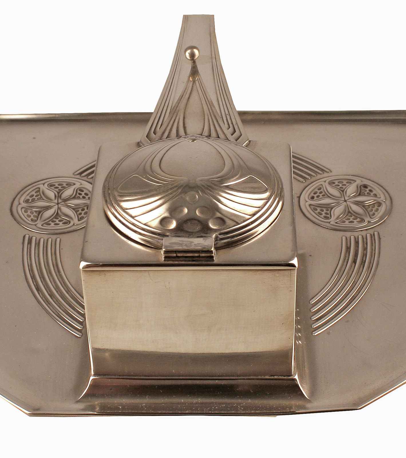 Art Déco German Silvered/Plated Metal Pen Tray And Inkwell Decorative Stand By Württembergische Metallwarenfabrik (Wmf) photo vintage