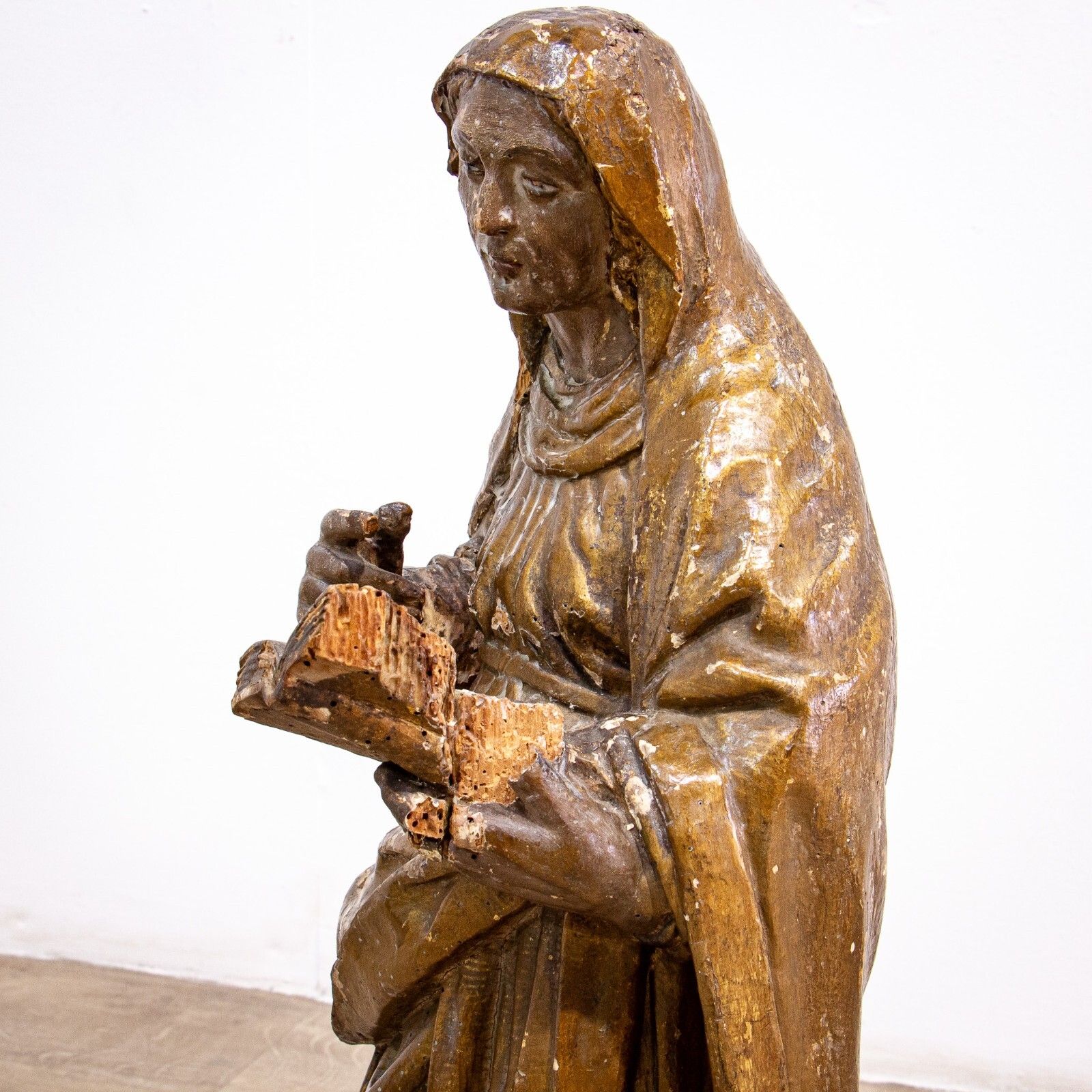 Painted 17th Century Carved Sculpture Of St. Anne photo 1240.0