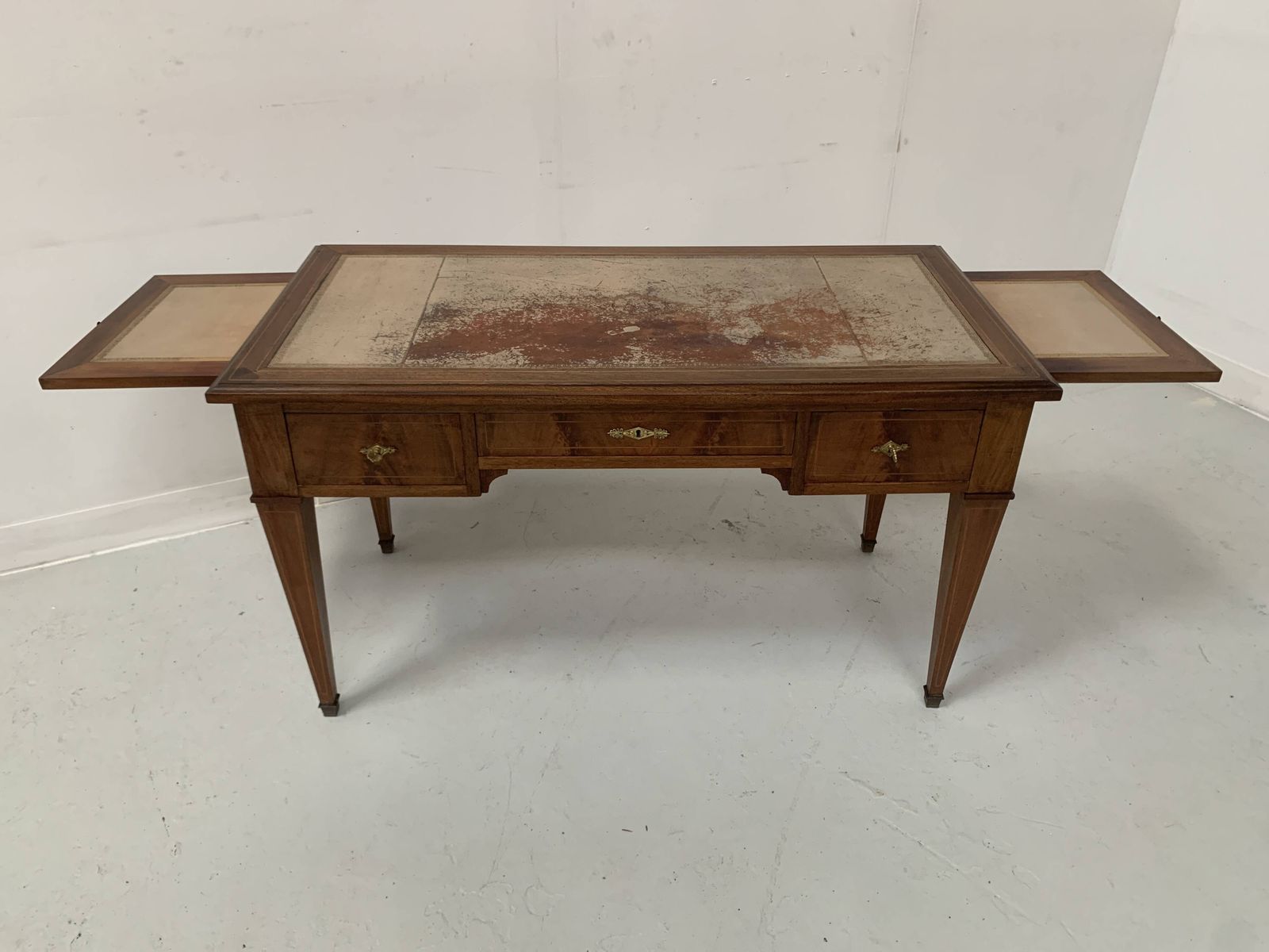 Directoire Style Desk In Mahogany And Veneer, 20th Century photo vinterior