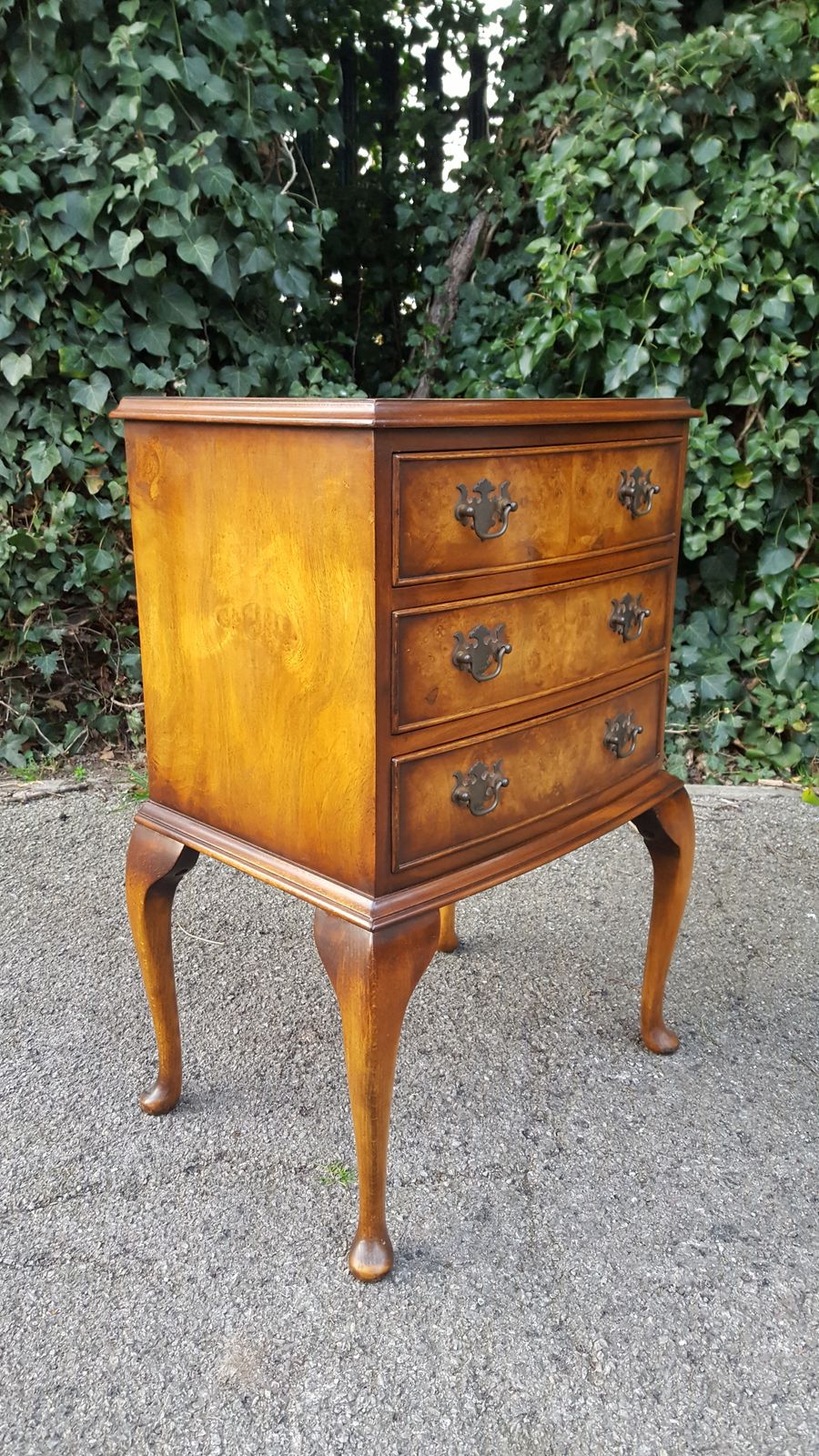 Reprodux Bevan Funnell Burr Walnut Chest Of 3 Drawers photo buy