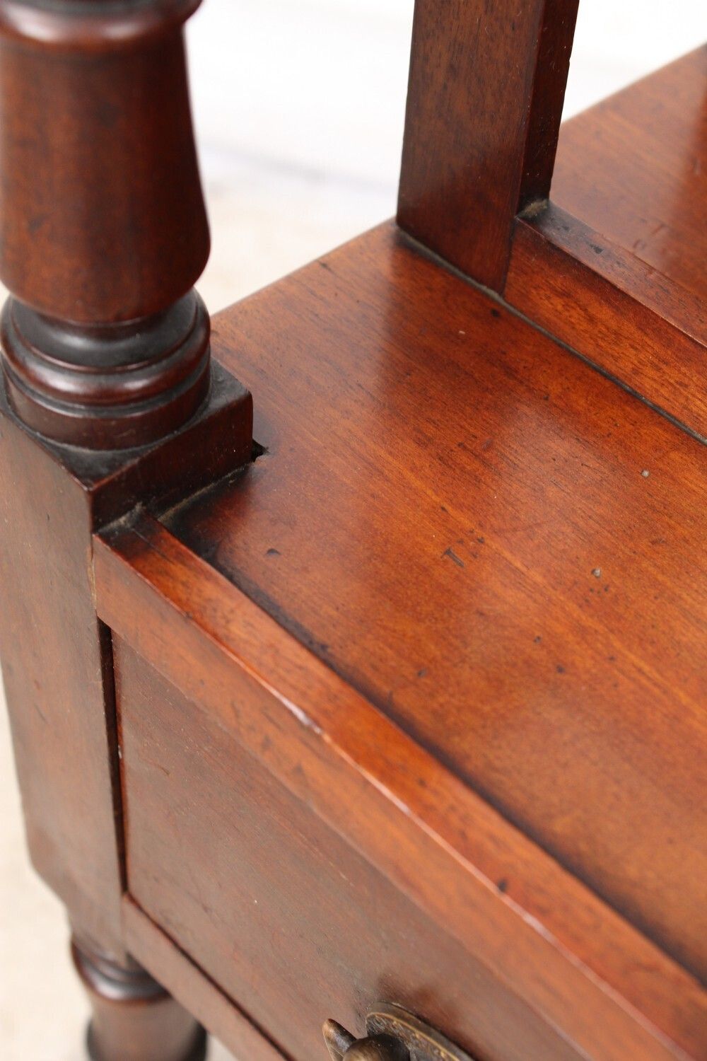 photo furniture Georgian Mahogany Canterbury, 1800s