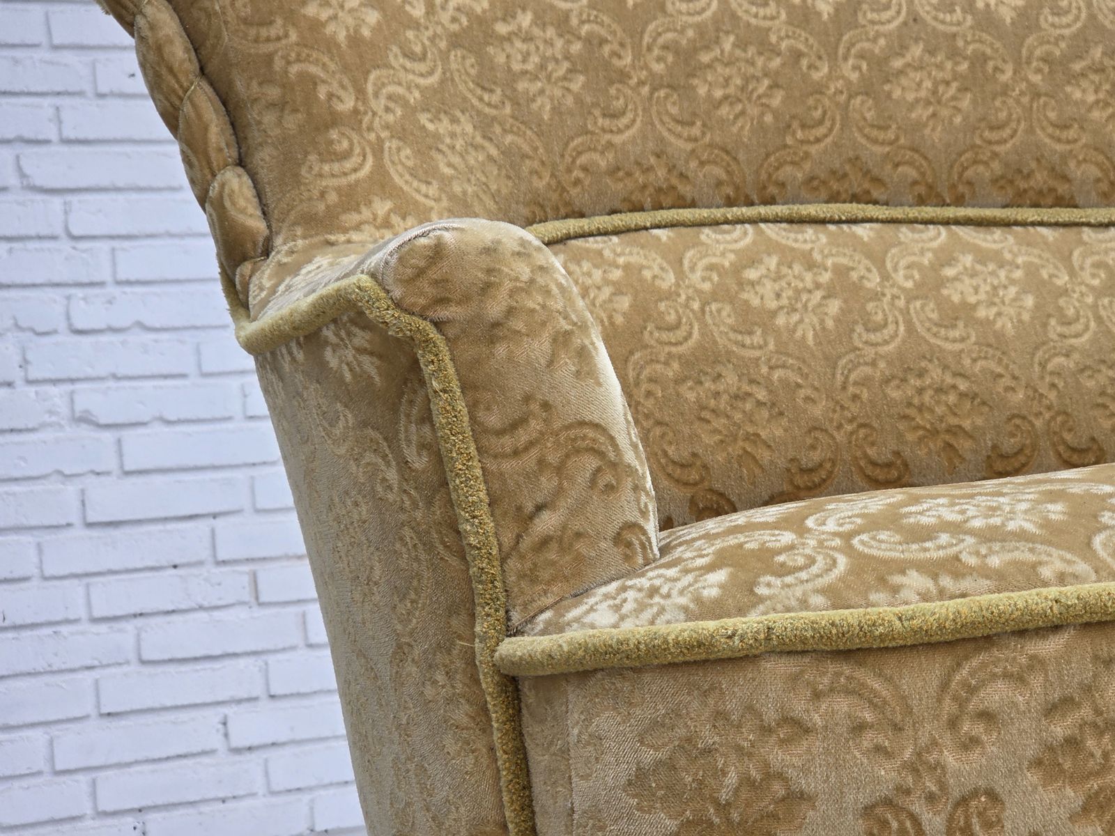 1950s, Danish 2 Seater Sofa, Green/Honing Furniture Velour. photo furniture