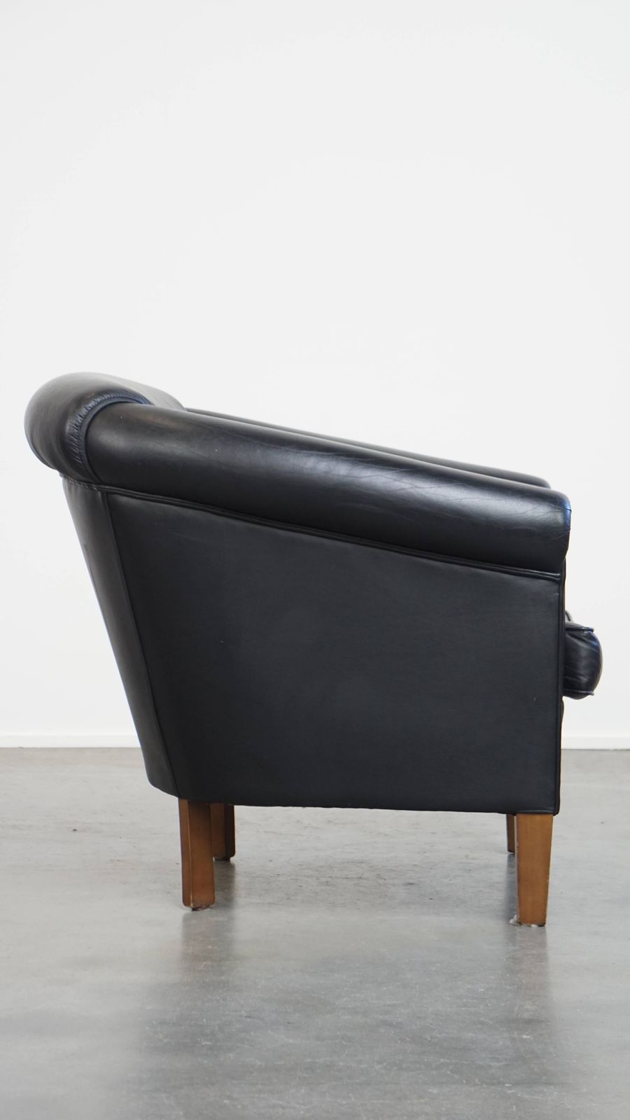 Great Black Cowhide Club Chair In English Style With A Timeless Design photo for sale