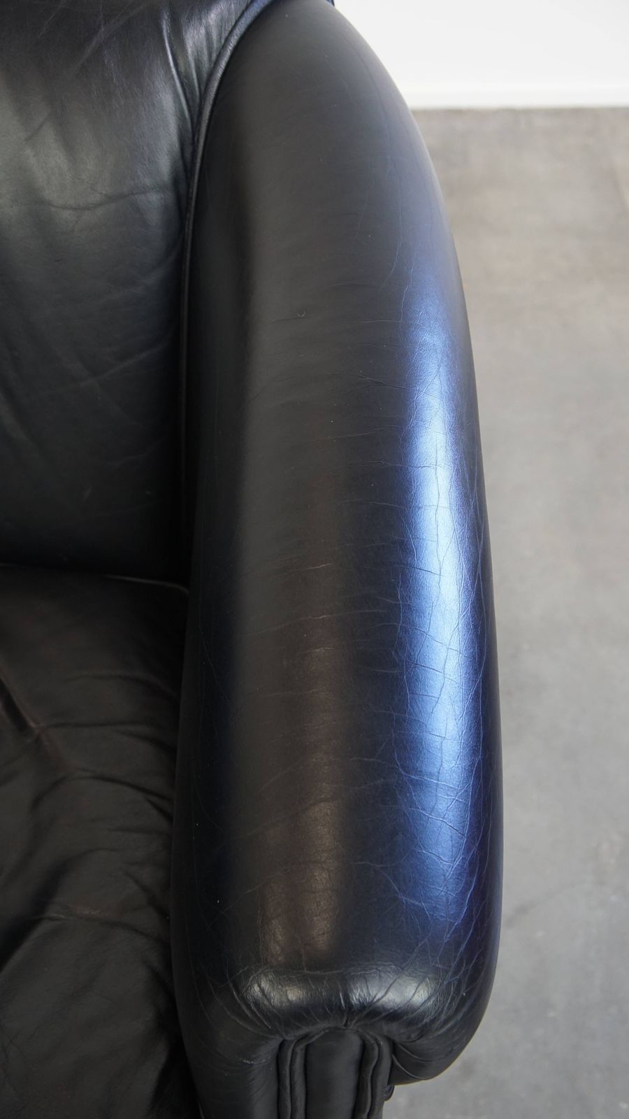 Great Black Cowhide Club Chair In English Style With A Timeless Design photo vintage