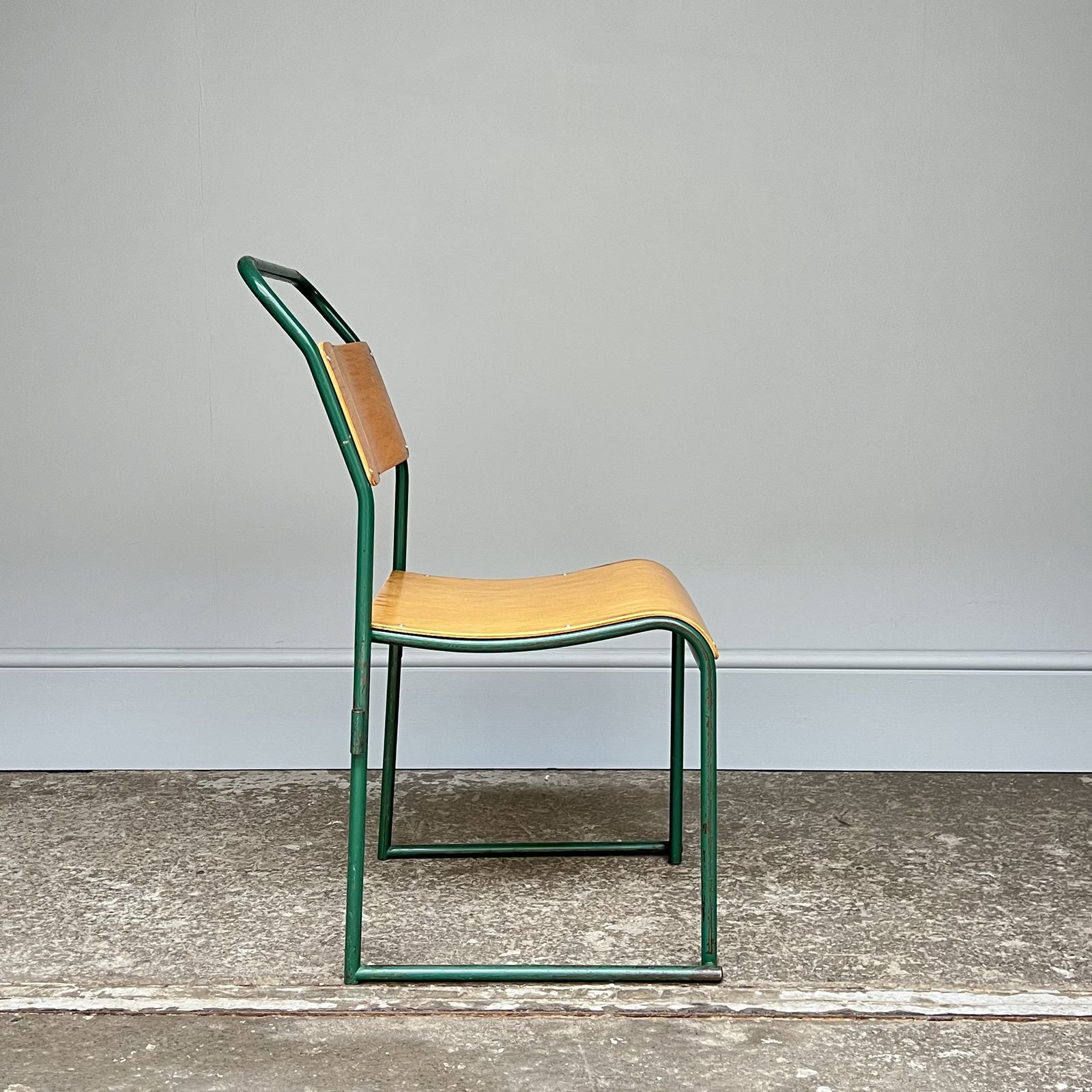 photo buy 30 Available 1960s Green Bauhaus Stacking Chairs By Du Al Dare Inglis Products