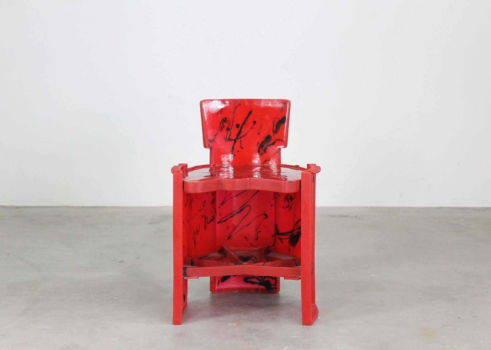 Gaetano Pesce Nobody's Perfect Small Chair In Red Resin By Zerodisegno 2000s photo furniture