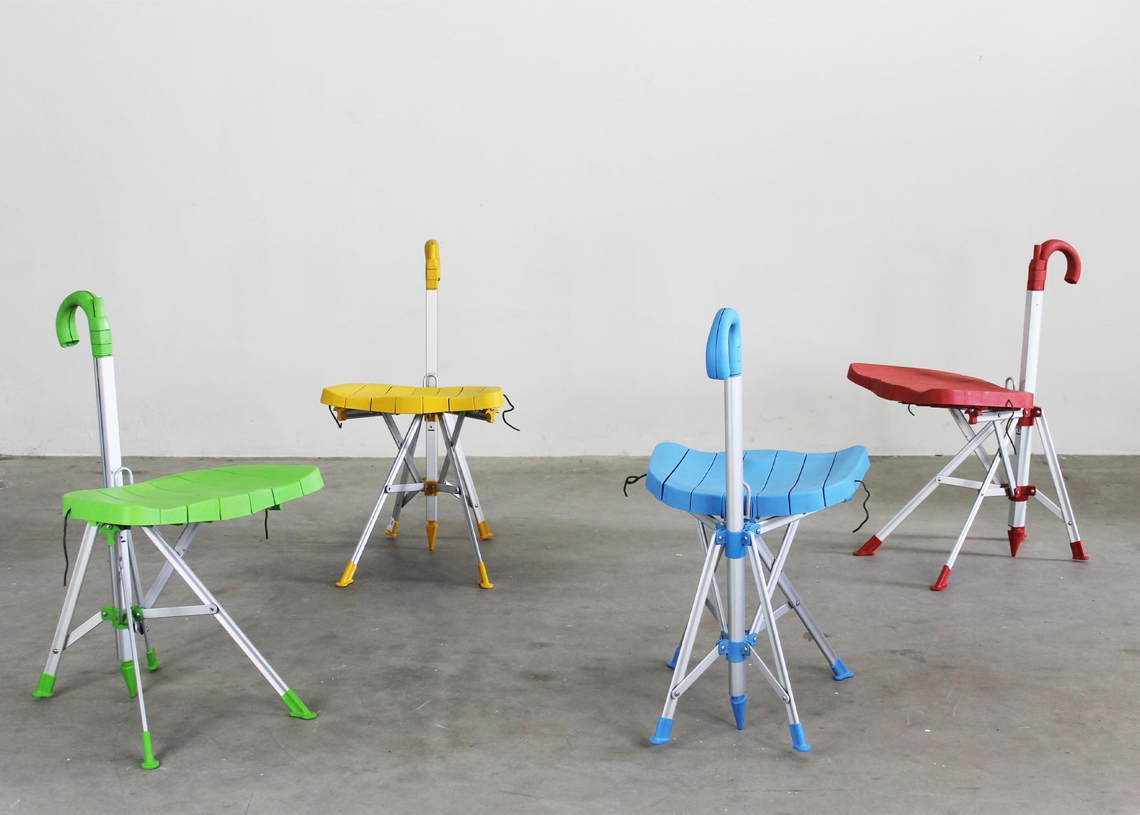 Gaetano Pesce Set Of Four Multicoloured Umbrella Chairs By Zerodisegno 1990s photo 7779.0