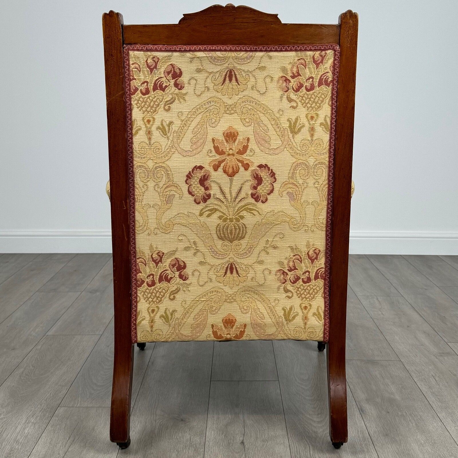 Antique 20th Century Good Quality Armchair In Mahogany photo 425.0