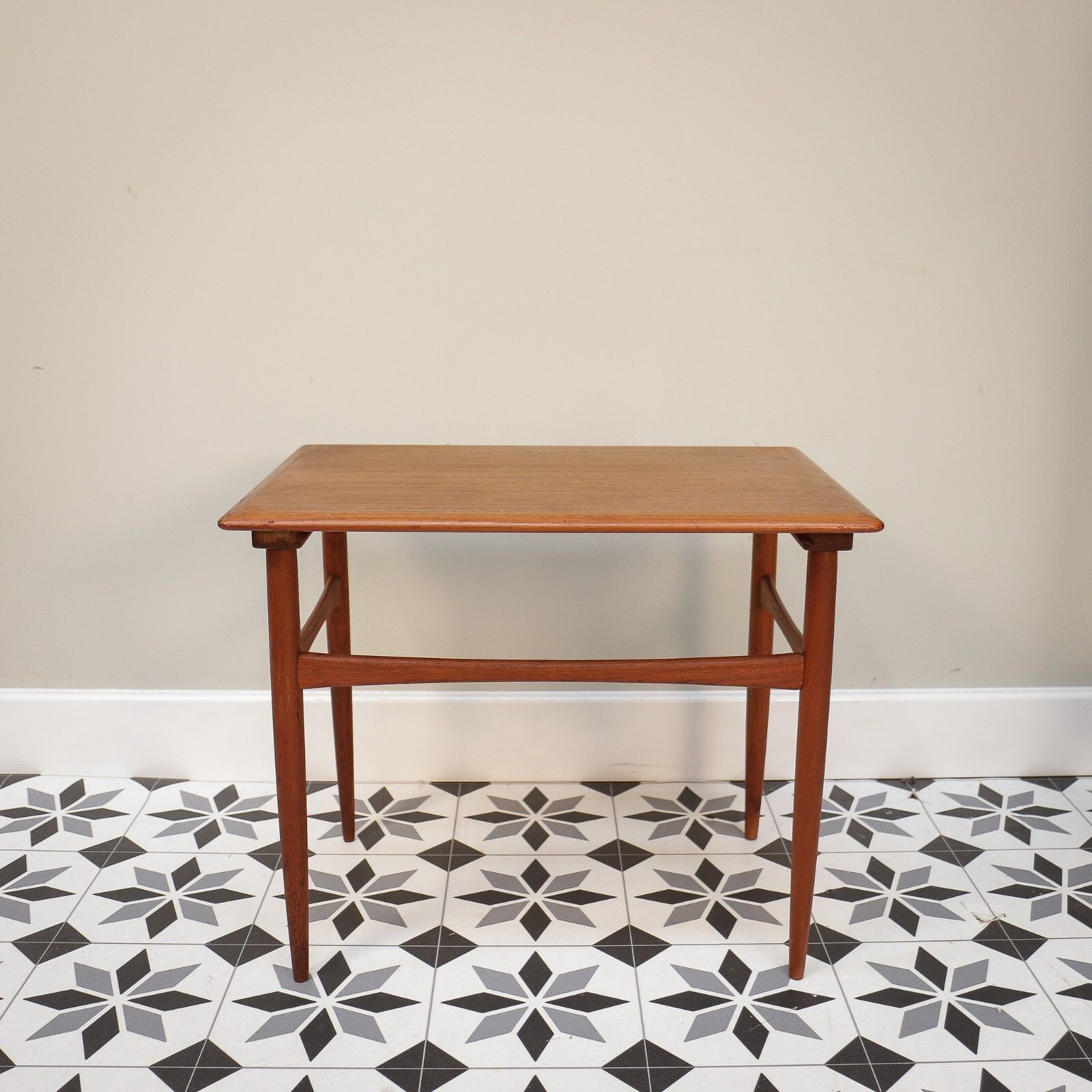 photo vinterior Mid Century Nest Of Tables In Teak Kai Kristiansen Mimi Set For Skovmand & Andersen