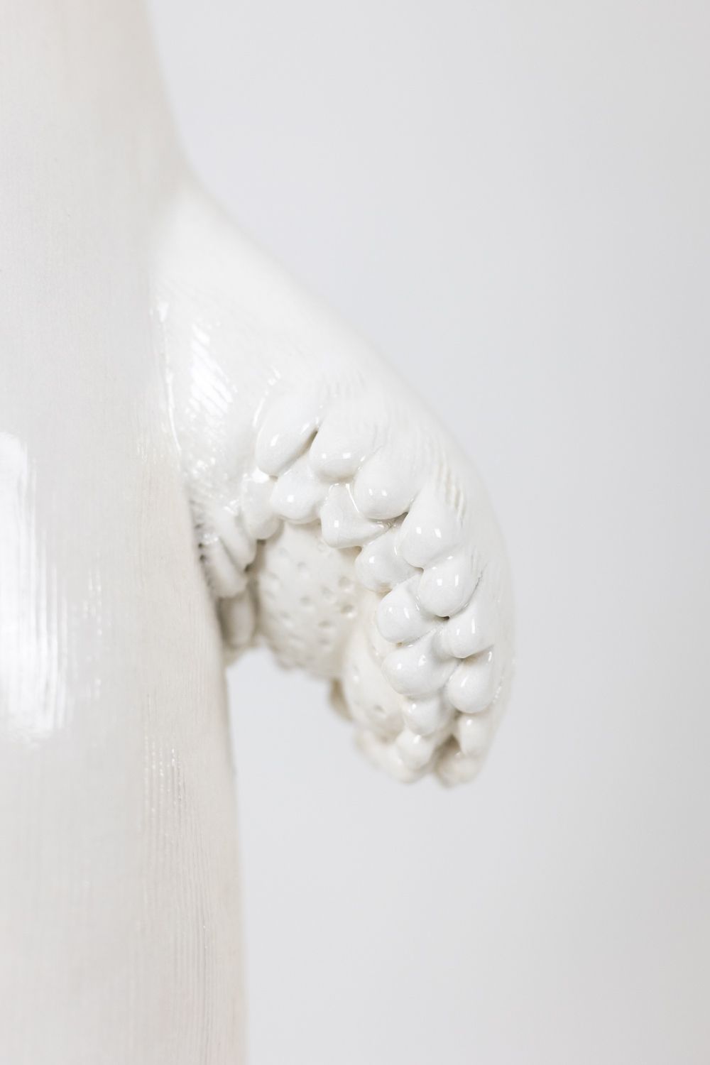 Valérie Courtet. Standing Polar Bear. Contemporary Work. photo furniture