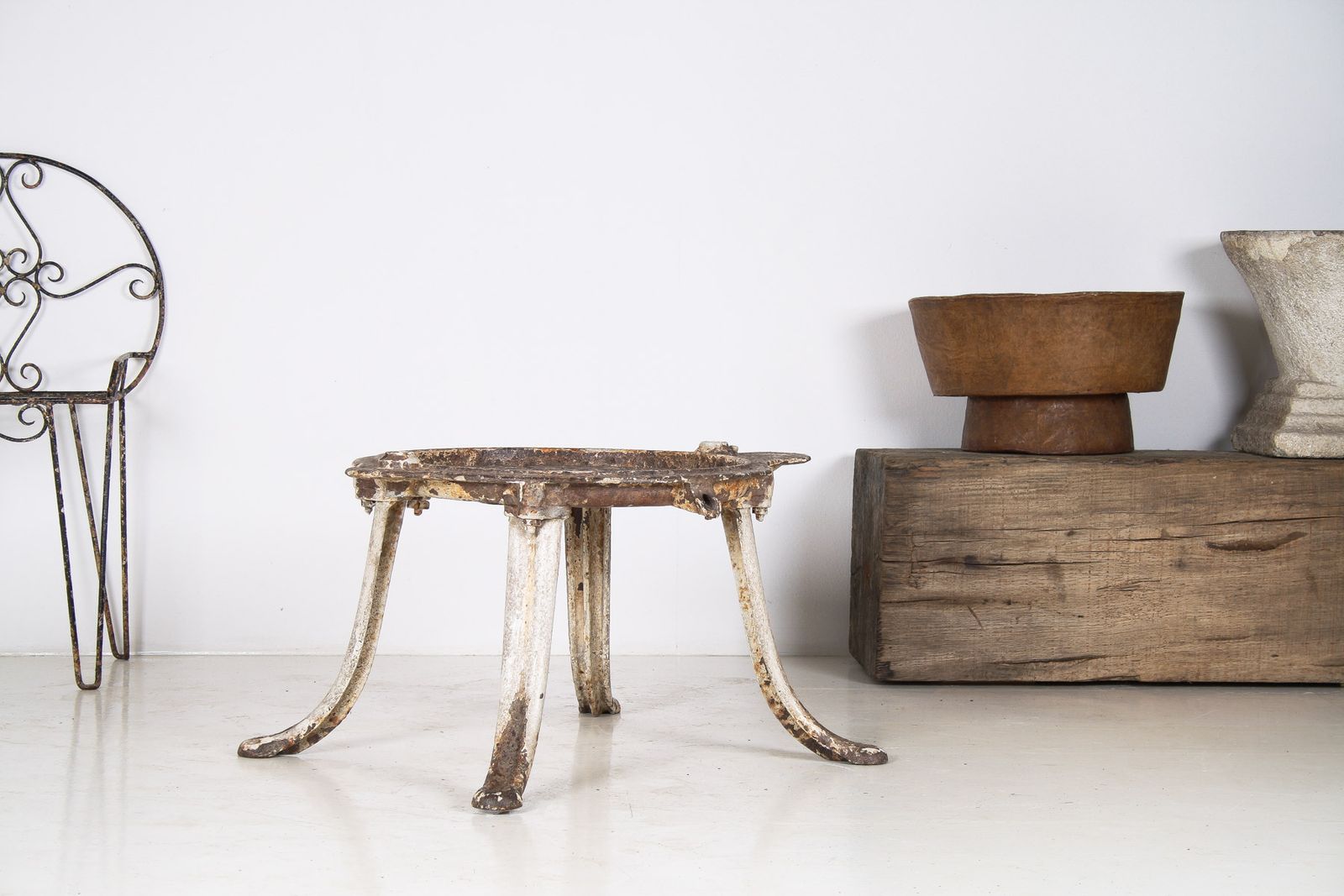 Unusual 19th Century Victorian Cast Iron Garden Side Table Or Pot Stand photo furniture