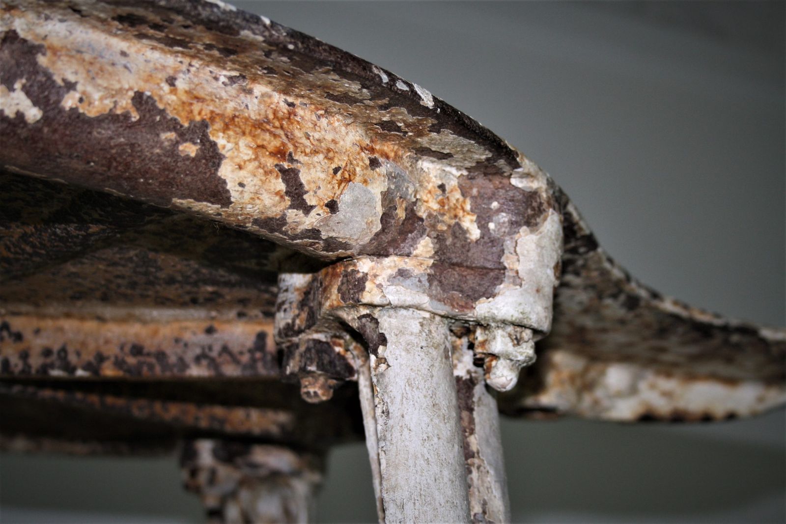 photo buy Unusual 19th Century Victorian Cast Iron Garden Side Table Or Pot Stand