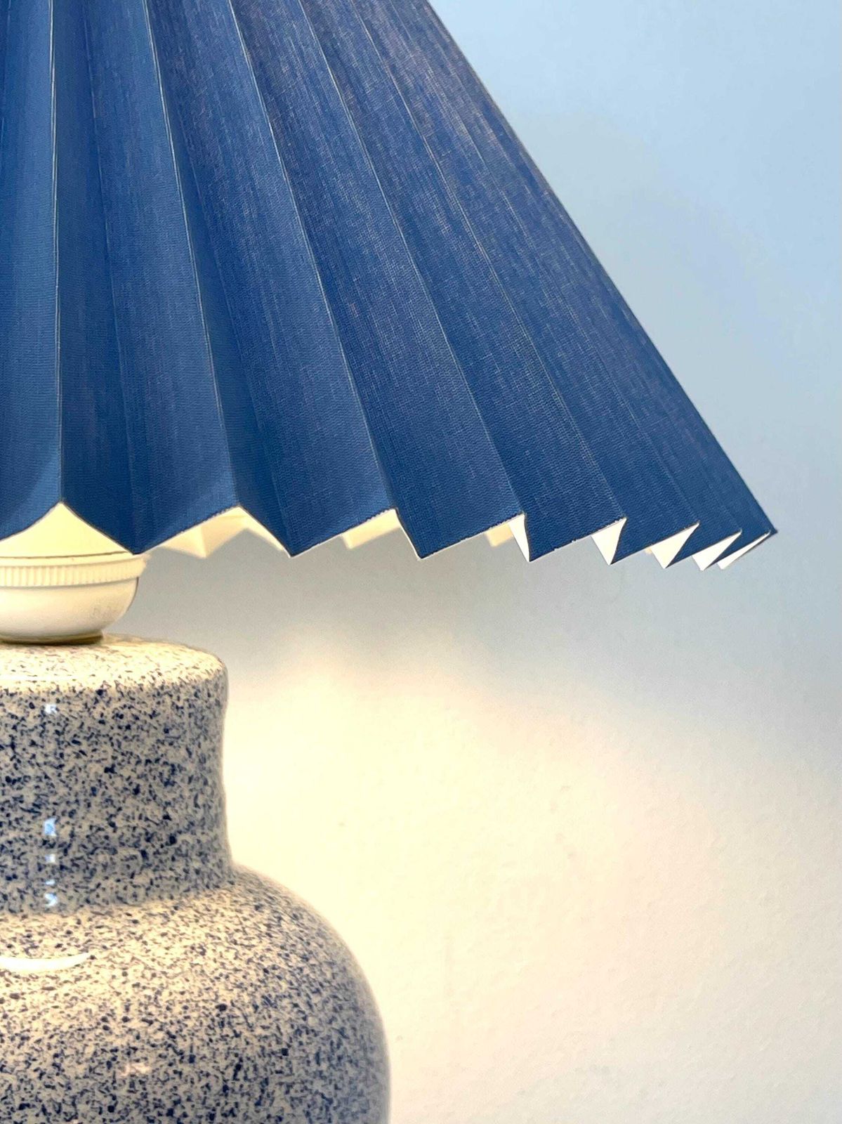 Vintage 1980s Danish Postmodern Design Porcelain Table Lamp In Spotted Blue And White With Blue Pleated Fabric Shade photo Lighting