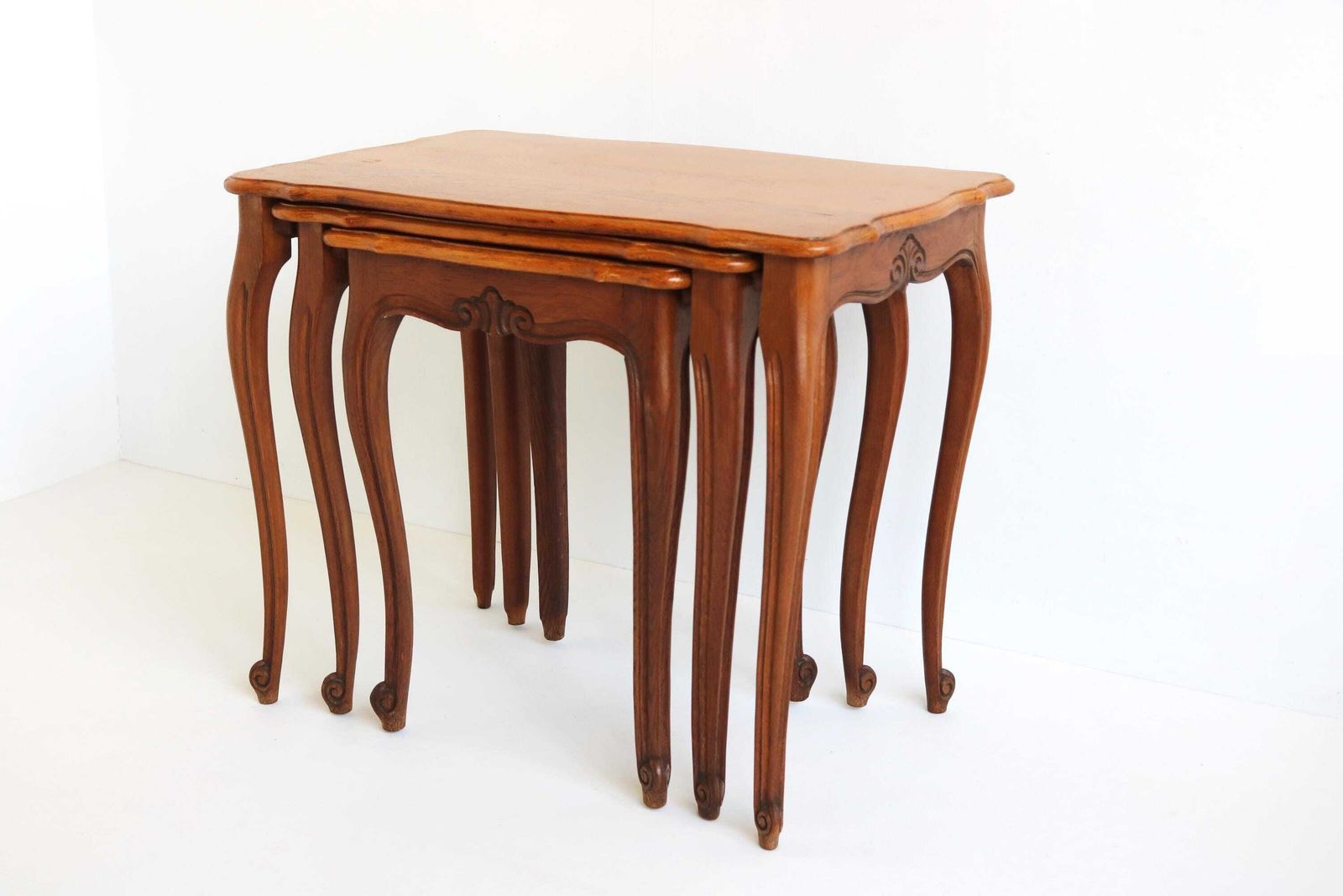 Vintage French Nesting Tables – Louis XV Style Oak Set Of 3 Ca. 1960s photo for sale