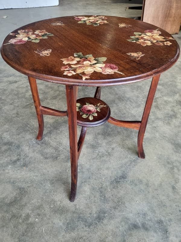 Vintage 20thc Round Oak 2 Tier Floral Side End Occasional Table