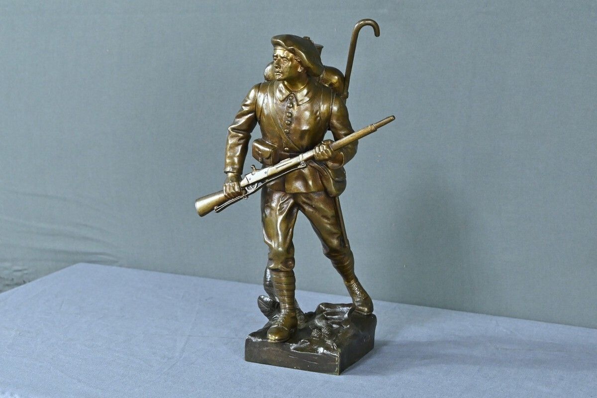 Bronze “The Alpine Hunter”, Signed E.Carlier – Late 19th Century photo for sale