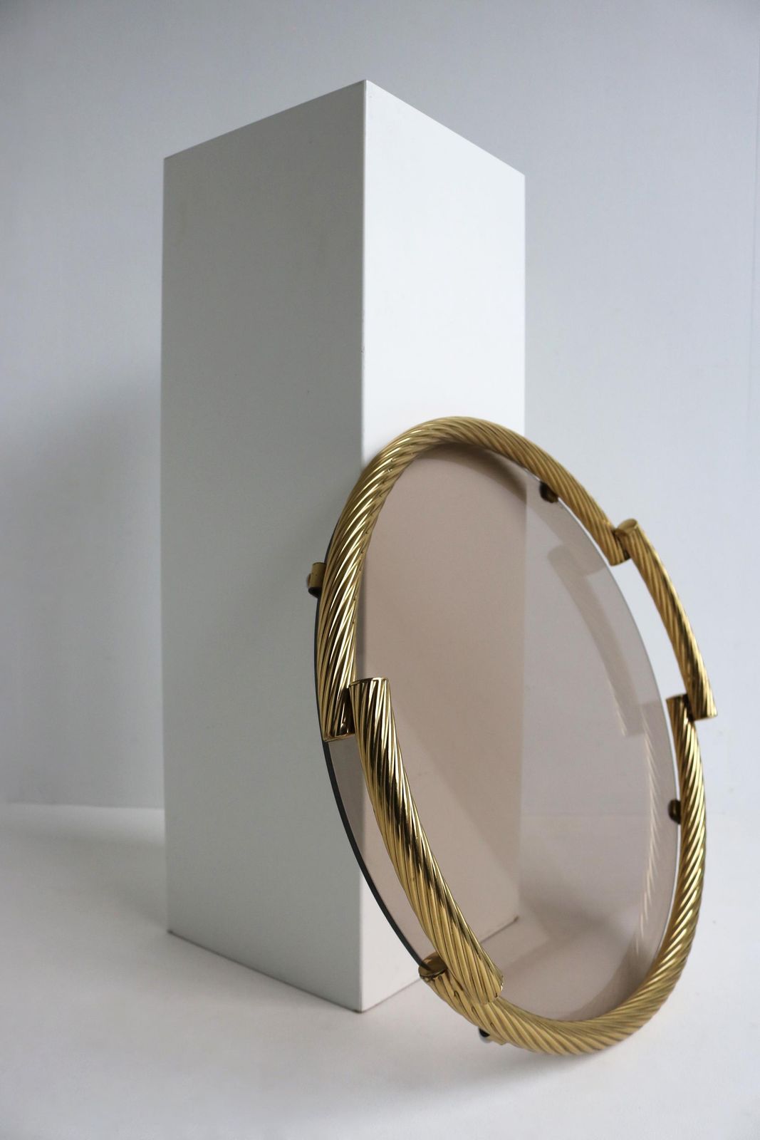 Dimart Milano 24 Karat Gold Plated Brass Italian Round Tray With Smoked Glass 1980s photo vinterior