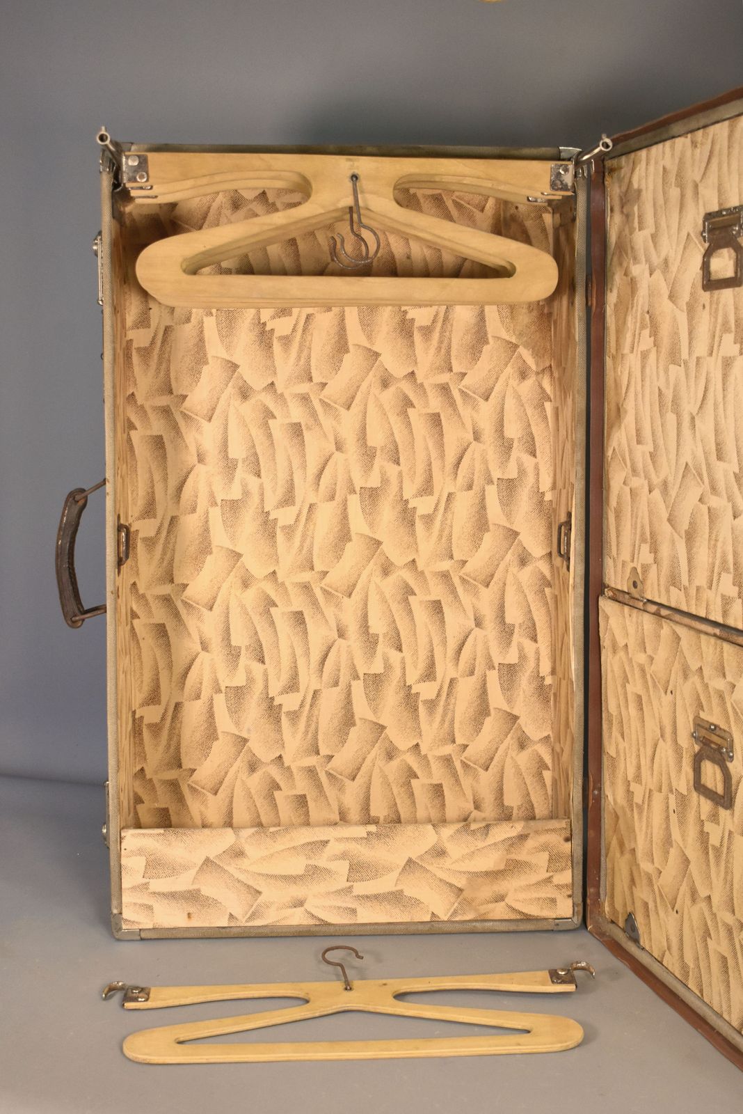 French Antique Steamer Trunk Suitcase photo buy