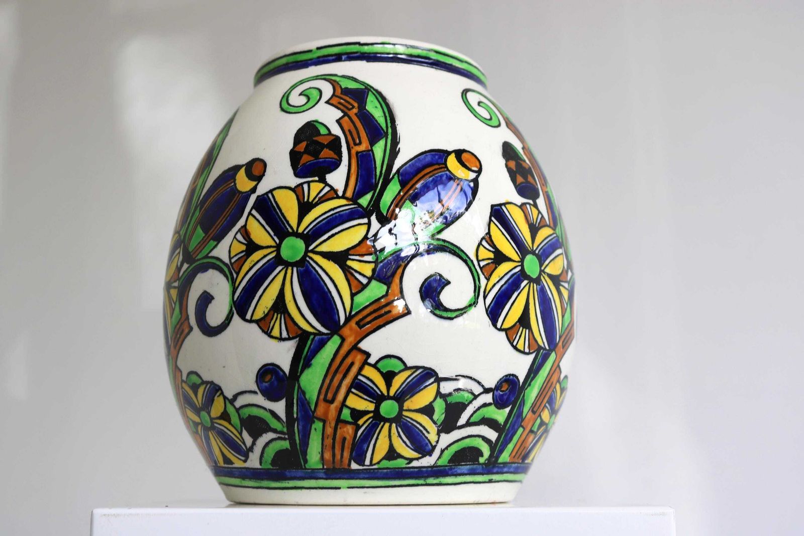 Earthenware Hand Painted Art Deco Vase By Charles Catteau For Boch Freres Keramis " Decor No: D.1081 ", Belgium La Louvière Ca. 1925 1930 photo Home Decor