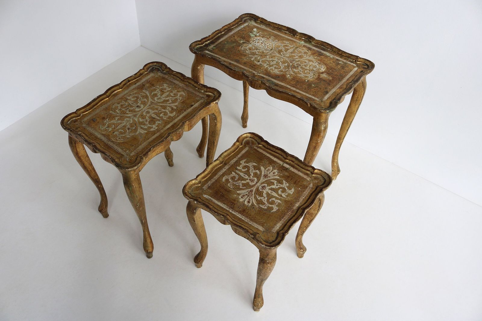 Set Of Three Italian Florentine Gold Hollywood Regency Wood Stacking Nesting Tables Additional Tables Side Tables Set Tables 1960s photo buy