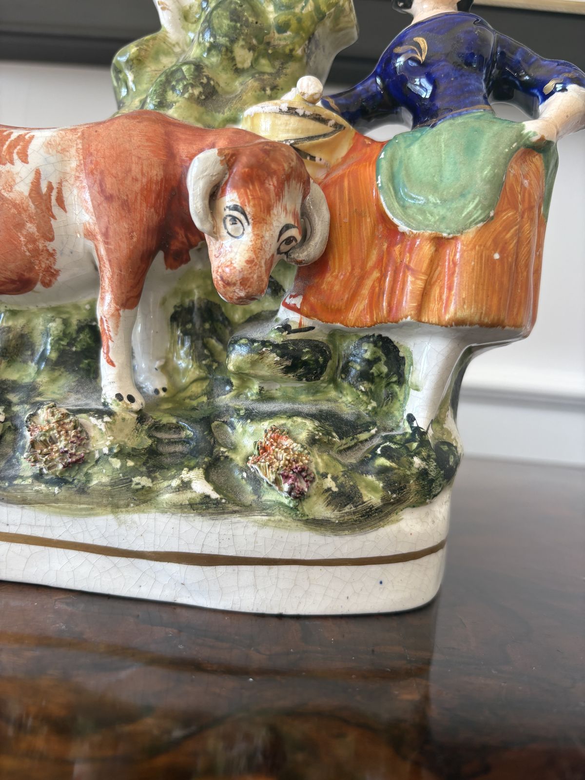 photo furniture Antique 19th Century Staffordshire Flatback Figure