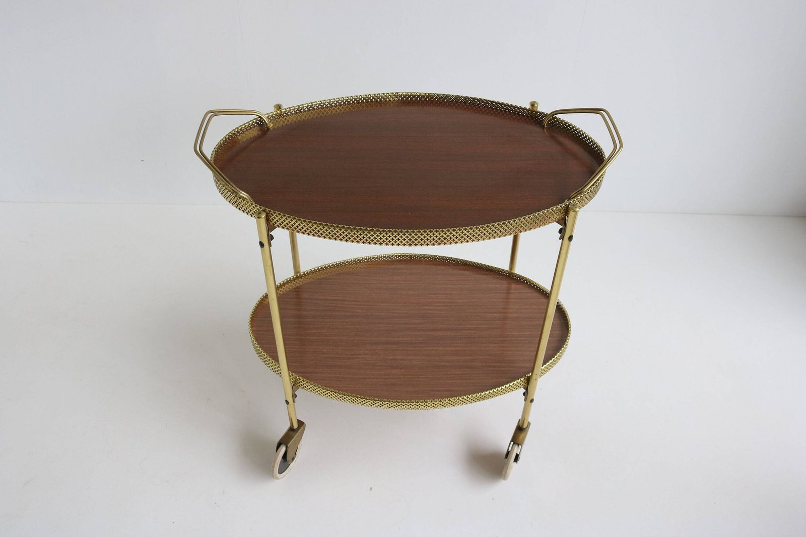 Oval Mid Century Bar Cart Serving Trolley Cocktail Tea Cart Beverage Italian Hollywood Regency 1960 Vintage Bottle Holder Brass Side Table photo for sale