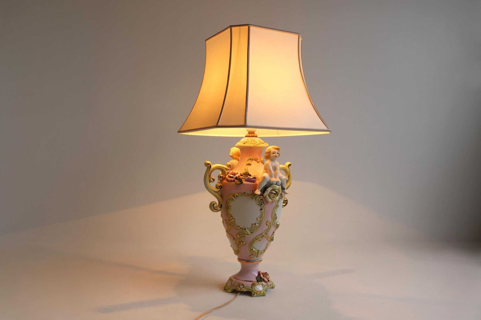 Capodimonte Porcelain Cherubs Vintage Large Table Lamp, Mid Century Floral Desk Lamp Marked "994 Made In Italy" 1950s