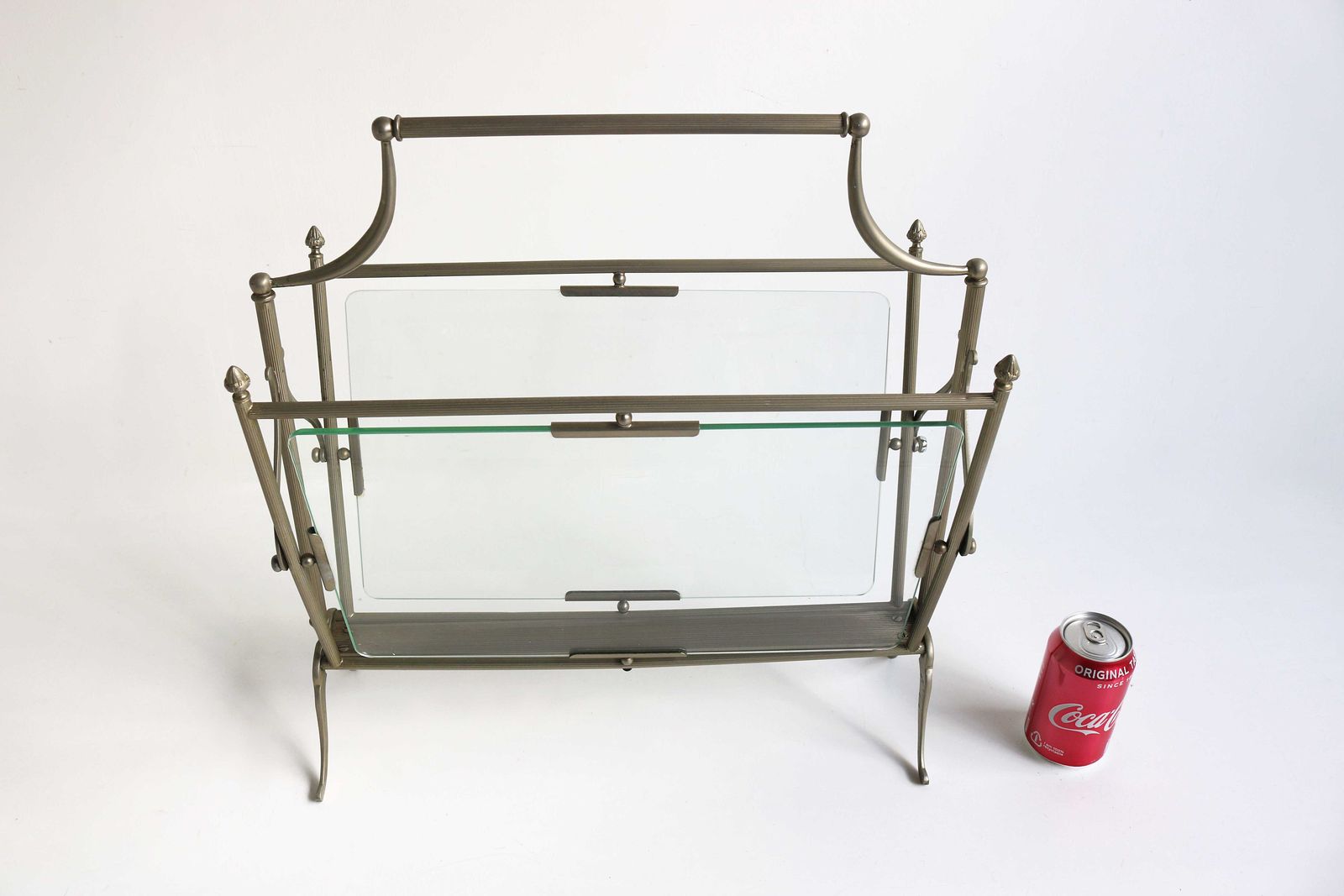 photo furniture A French Maison Jansen Style Silver Brass And Clear Glass Magazine Rack Paris Magazine Stand Chique Style Magazine Holder 1960s Design