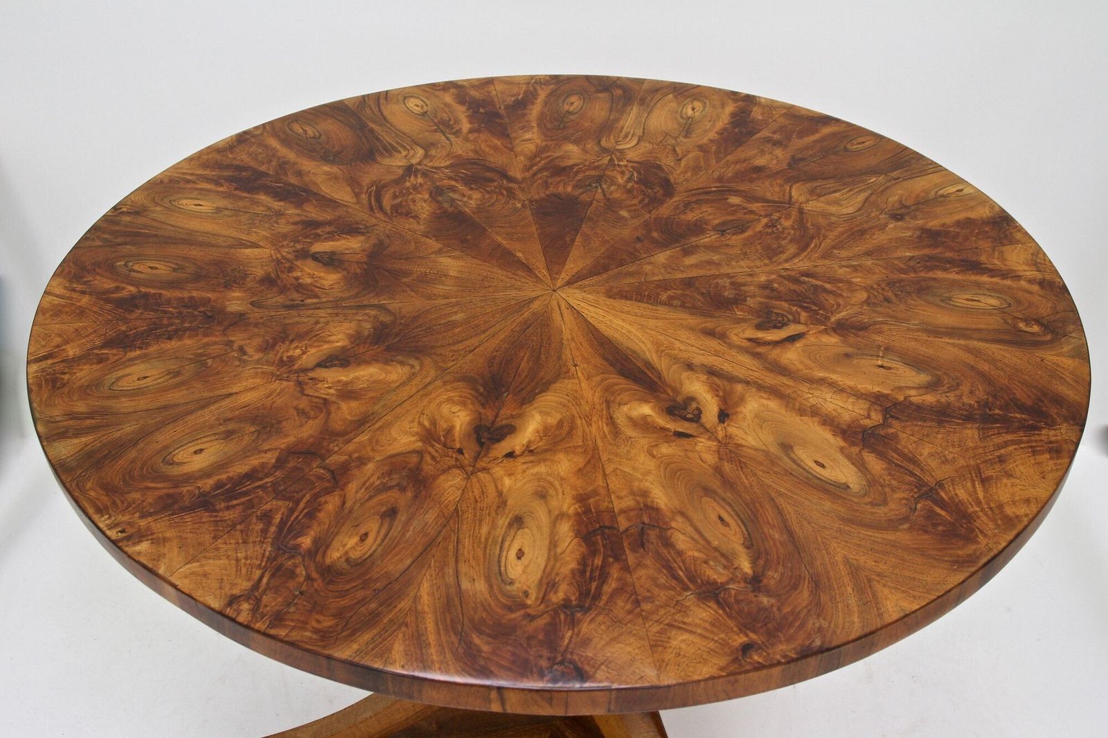 19th Century Biedermeier Walnut Center/ Dining Table, Polished   At Ca. 1830 photo furniture