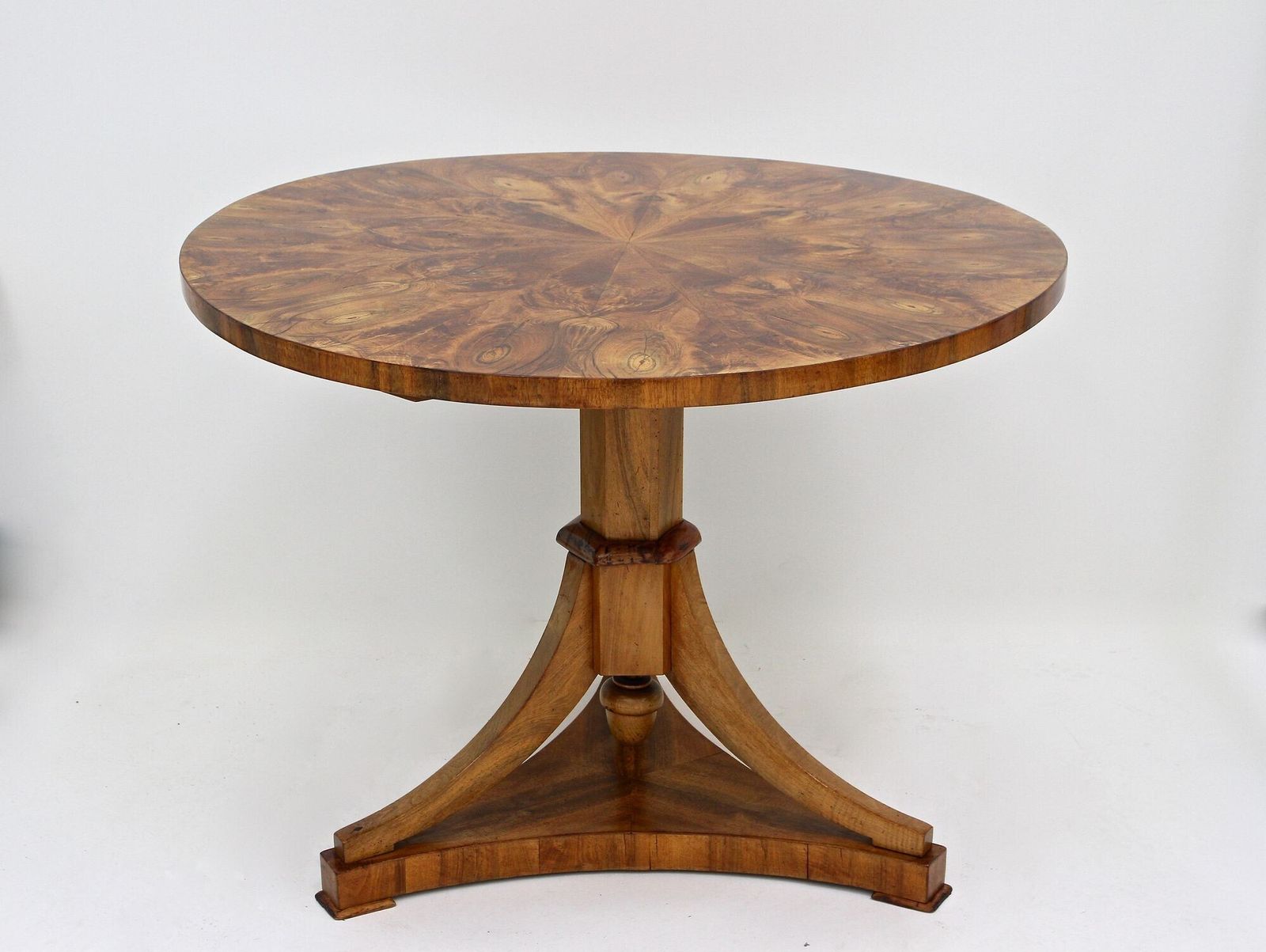 photo for sale 19th Century Biedermeier Walnut Center/ Dining Table, Polished   At Ca. 1830