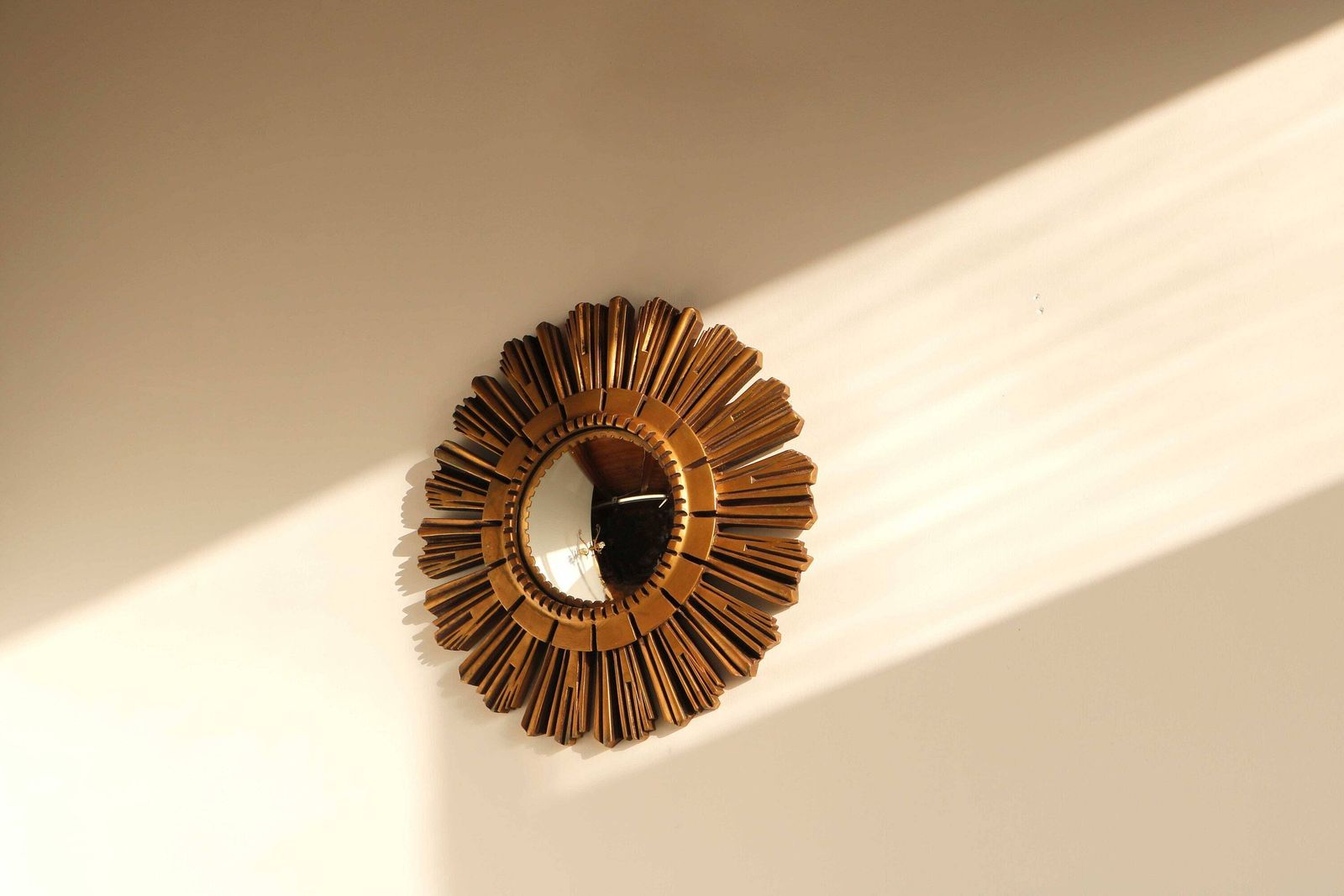 Vintage Golden Sunburst Mirror Resin Hollywood Regency Gilded Sunburst Mirror Vintage Convex Mirror Midcentury Hall Mirror 1960s photo buy