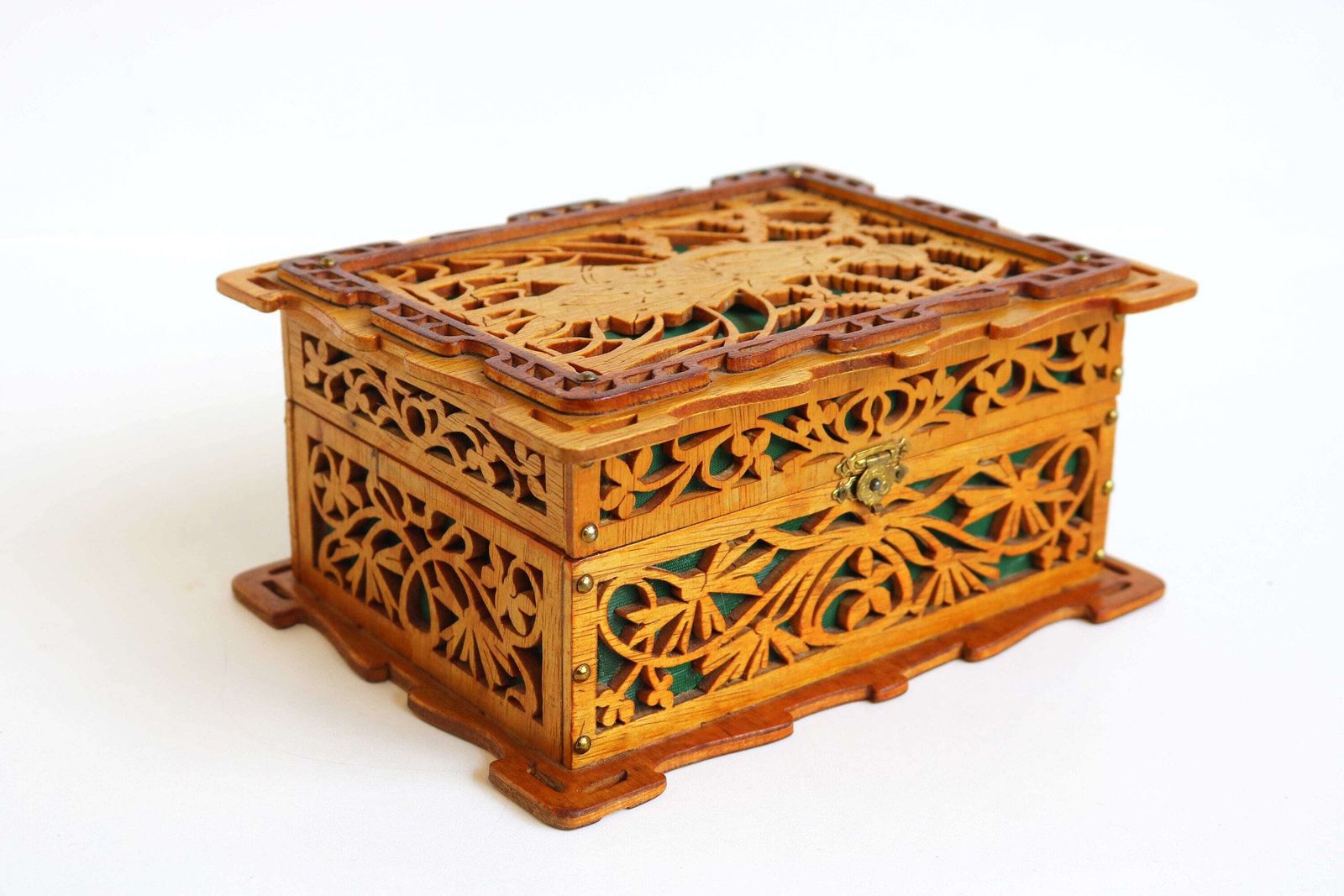 Homemade Black Forest Openwork Carved Wooden Jewelry Box 1950s Wood Storage Box Jugendstil Style Jigsawn Box Green Velvet Flower Details