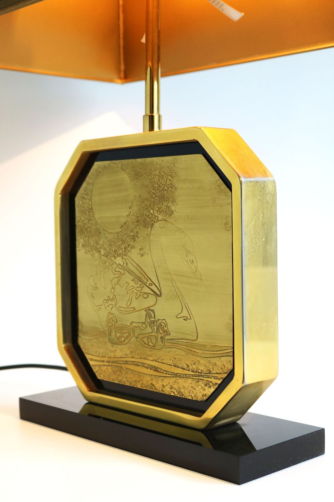 24 Kt Gold Plated& Brass Etched Hollywood Regency Style Glam Table Lamp George Matthias From Maho,Belgian 1970s Swan And Birds photo vinterior