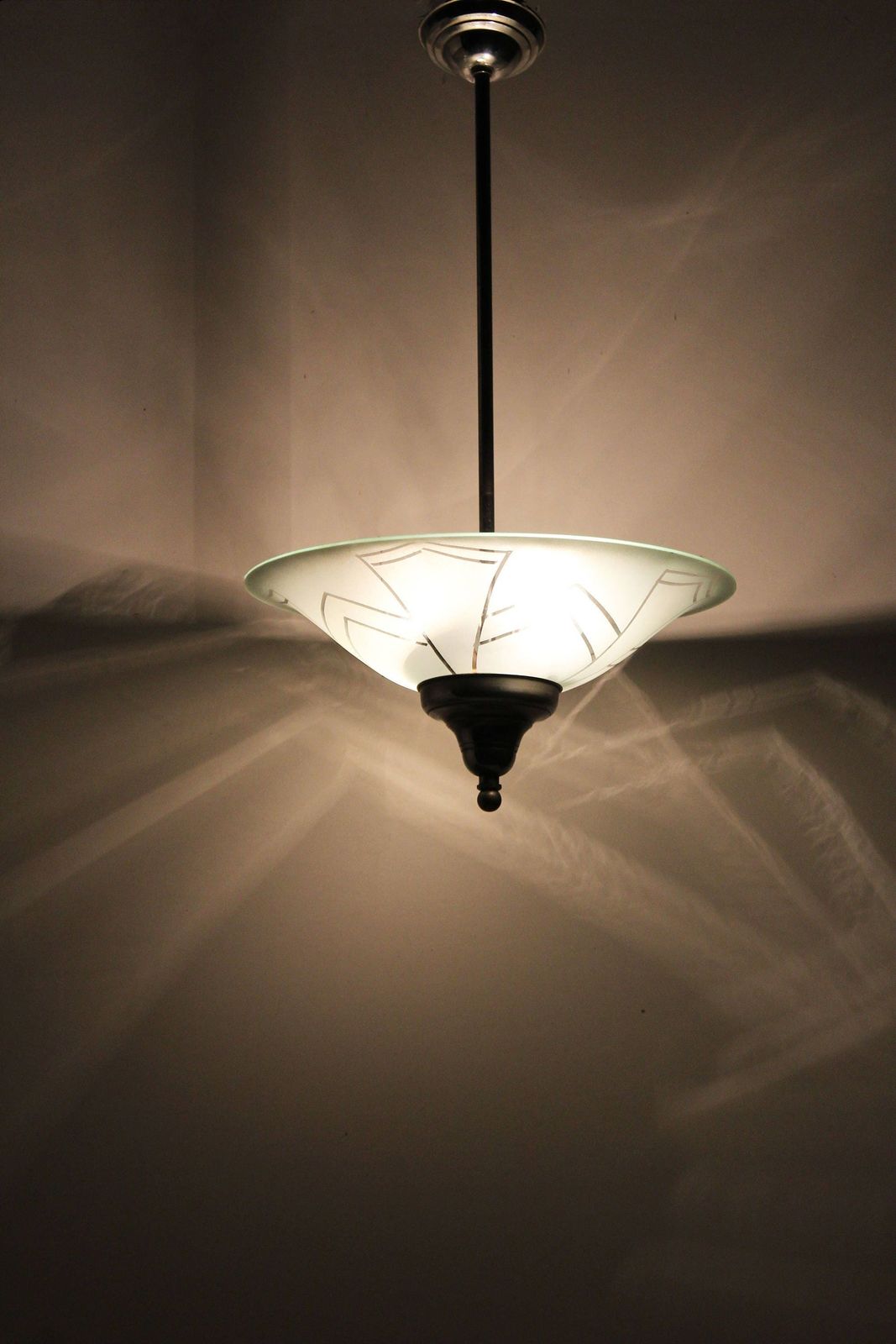 Authentic Chrome Artdeco Pendant Art Deco Iridescent Ice Glass Shade 1920 Frosted Ceiling Light Chandelier Lamp Mat 1930 Design Chrome
