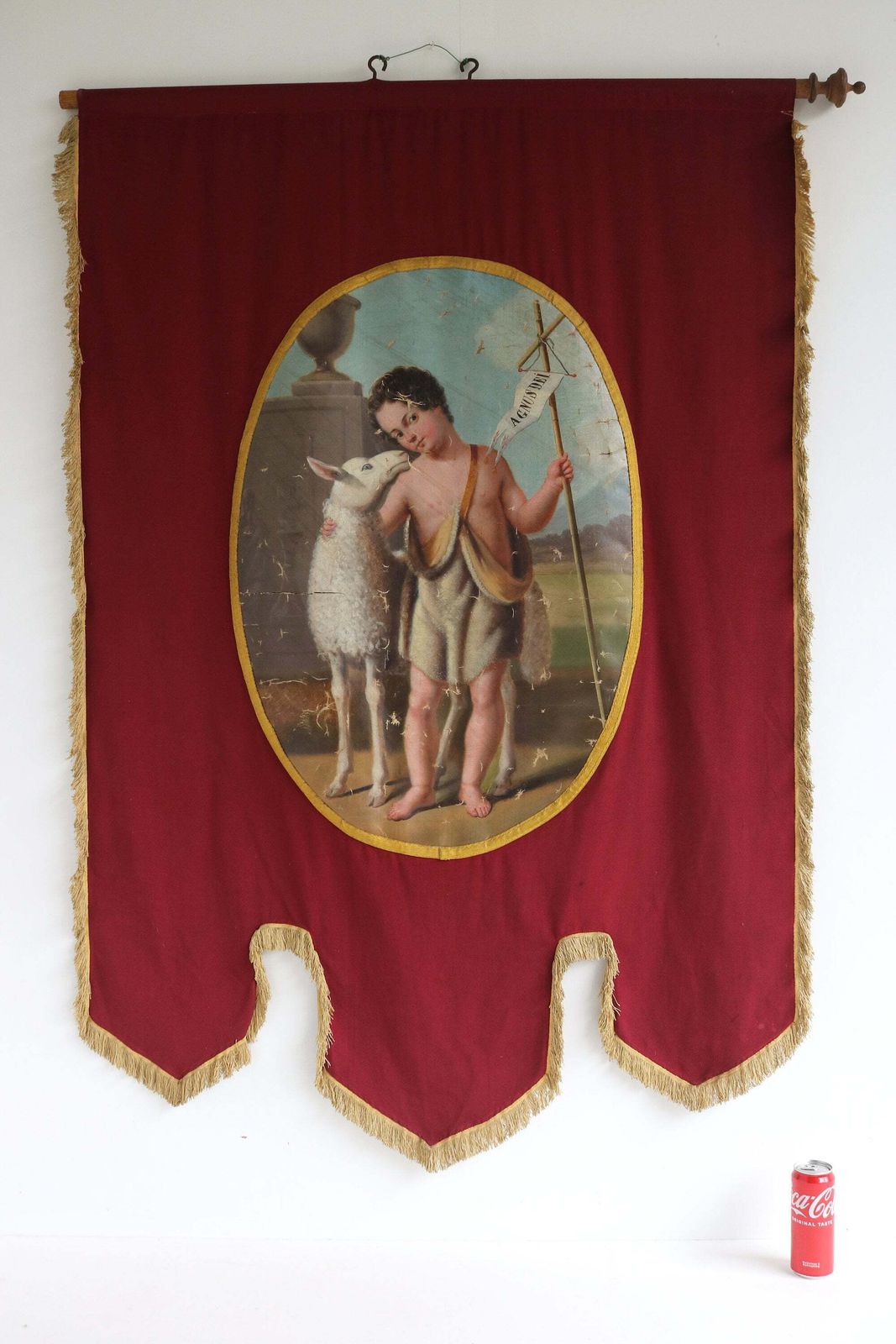 Dubbele Vlag Van De Heilige Eligius En Het Lam Gods – Agnus Dei – Antiek Textiel – Kerkvaandel – Eloi Eloy – Handgeschilderd – Processie / Altaar photo furniture