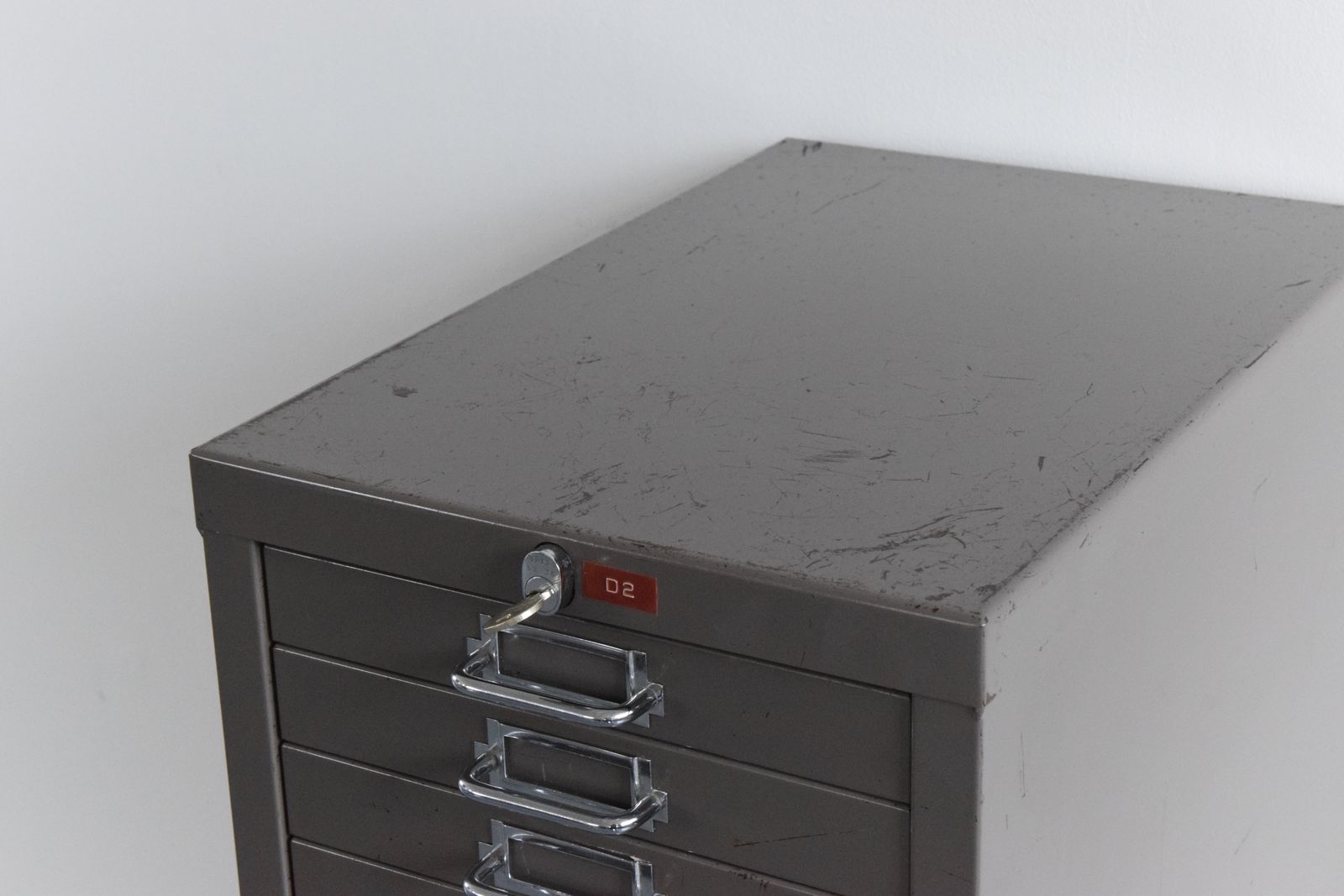 Industrial Grey 21 Drawer Metal Filing Cabinet By Stor photo 275.0