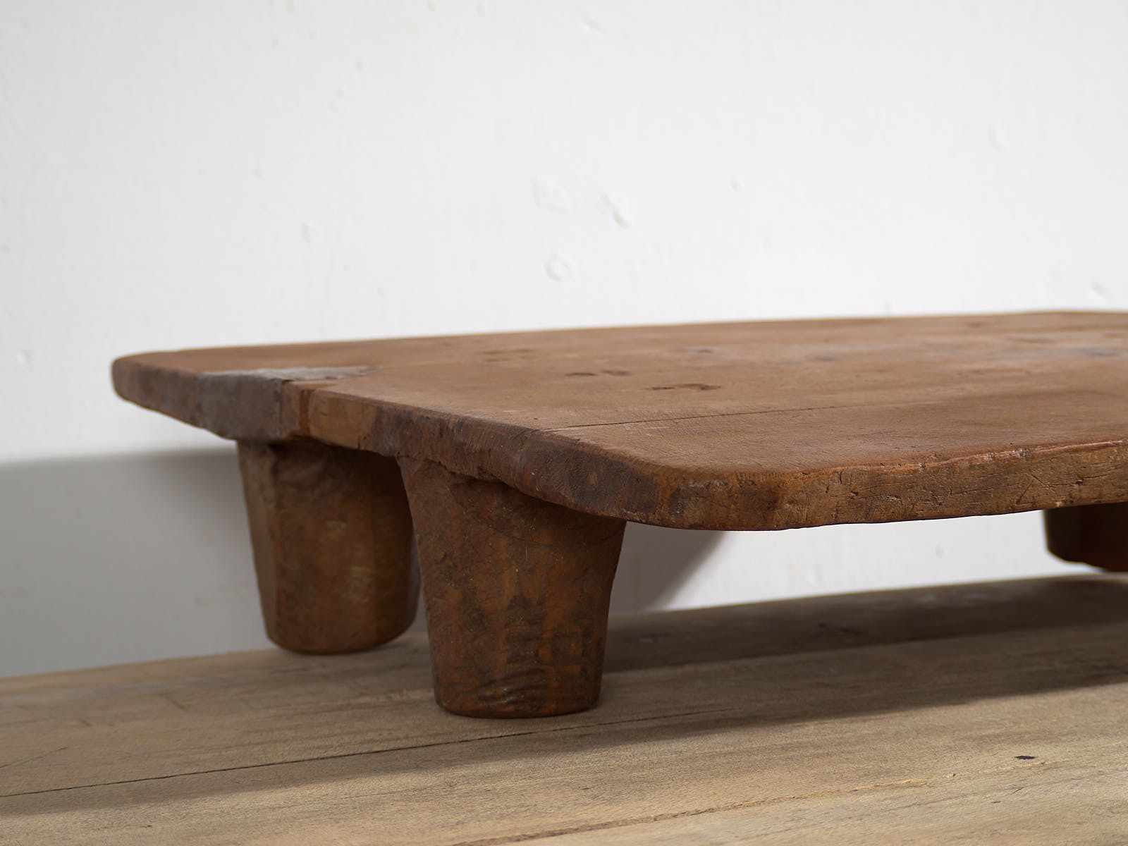 photo furniture Antique Primitive Style Table (C.1920) #4
