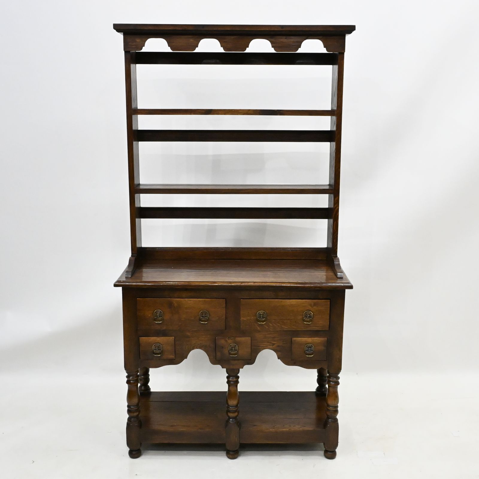 Vintage Small Pot Board Oak Dresser Drawers Shelving Very Clean Free Delivery photo 457.0
