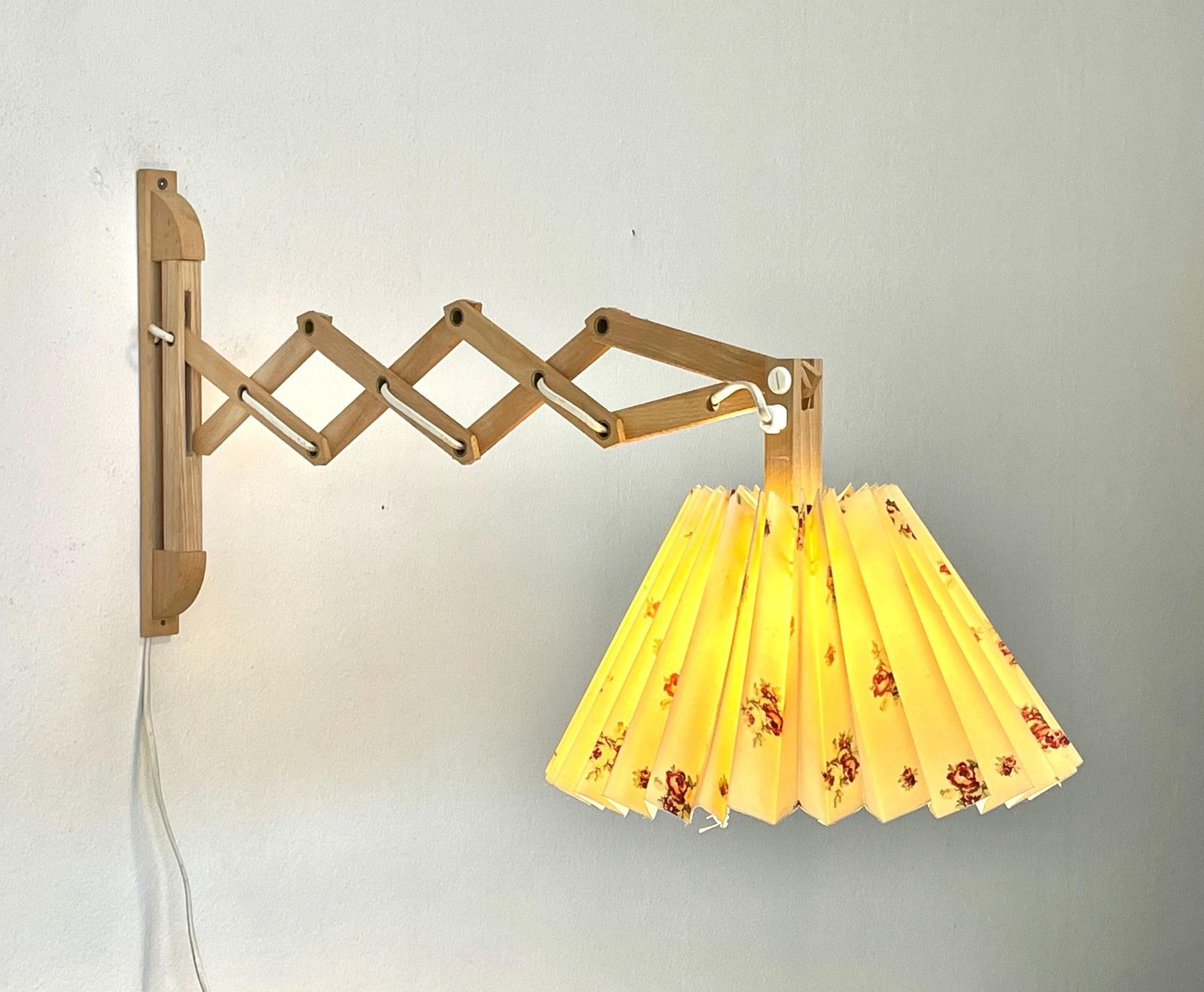 Mid Century Modern Vintage Scissor Wall Lamp From Denmark In Wood With Flower Pattern Cream Vintage Pleated Fabric Shade