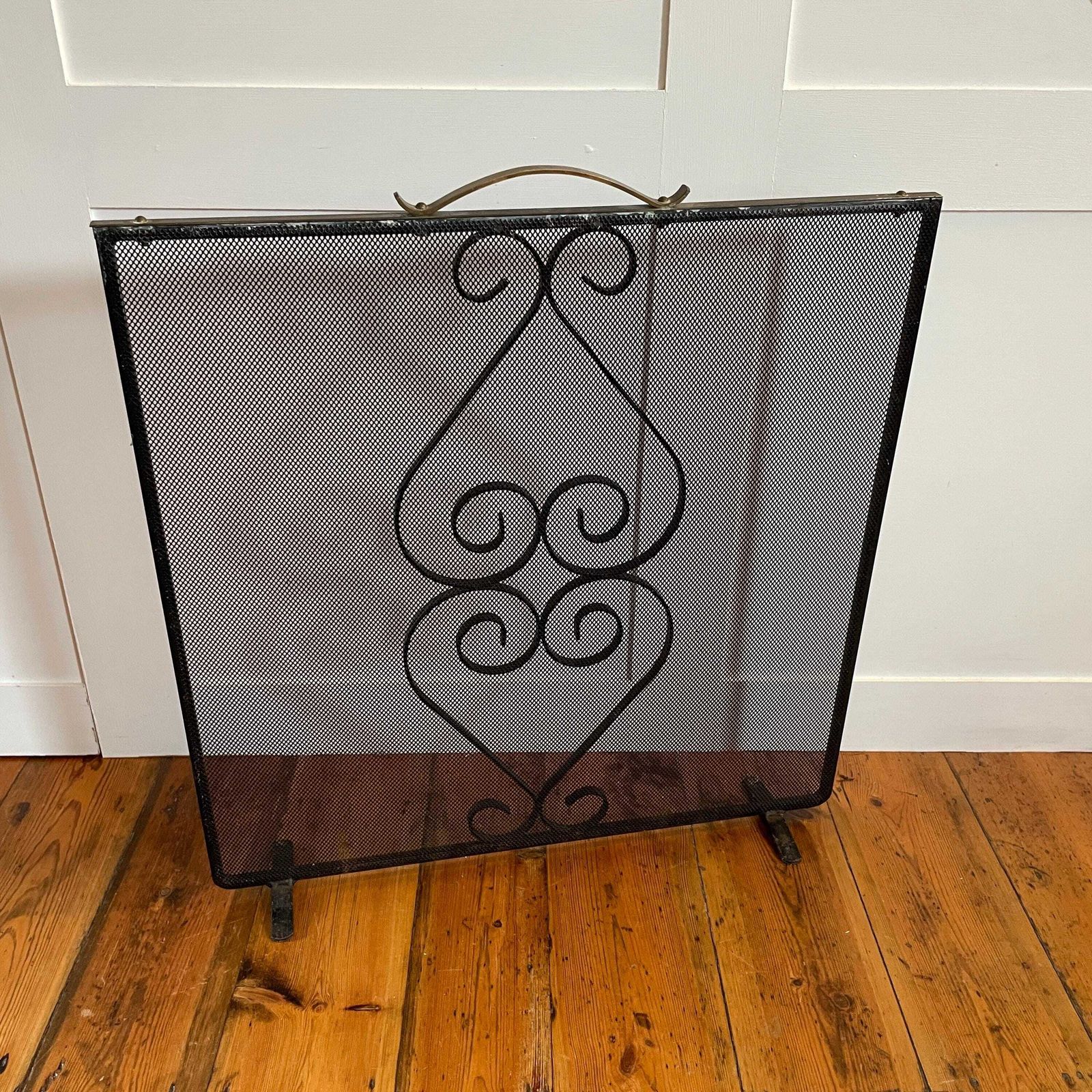 photo for sale Antique Fireguard Fireplace Screen Metal Cast Iron Black Vintage Fire Guard Victorian Ornate Freestanding Patterned Rectangle Brass Mesh