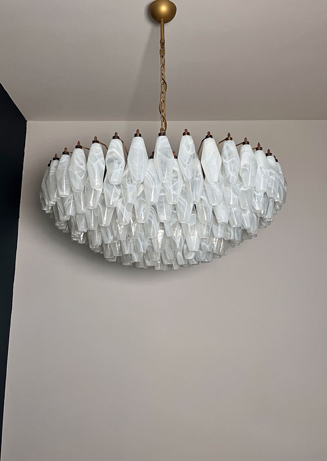 photo for sale Amazing Murano Glass Candelier   185 Poliedri White Alabaster
