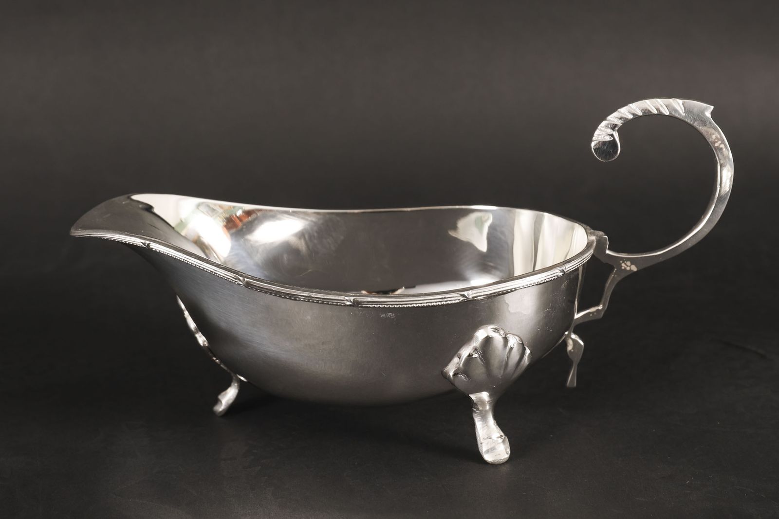 photo vinterior Antique Pair English Silver Plated Sauce Boats On Stands Circa 1910