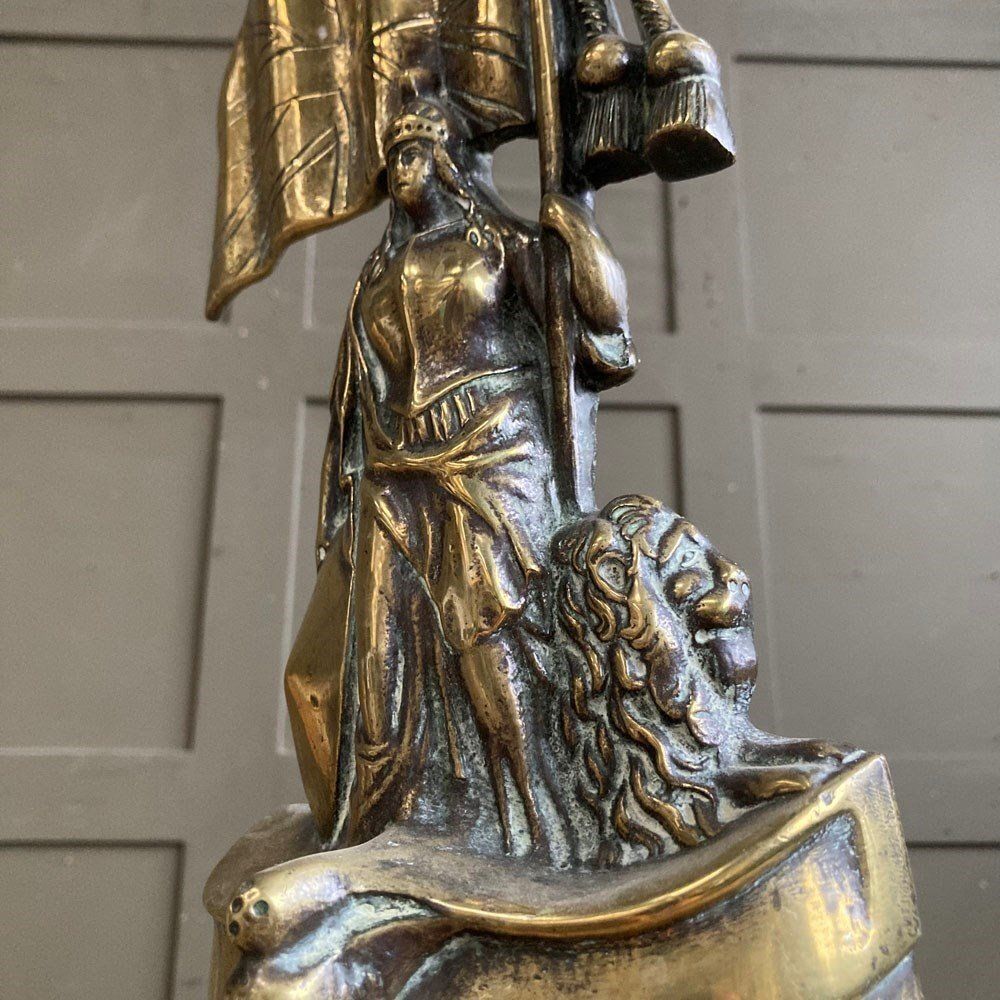 Victorian Brass Door Stop   'Britannia' photo furniture