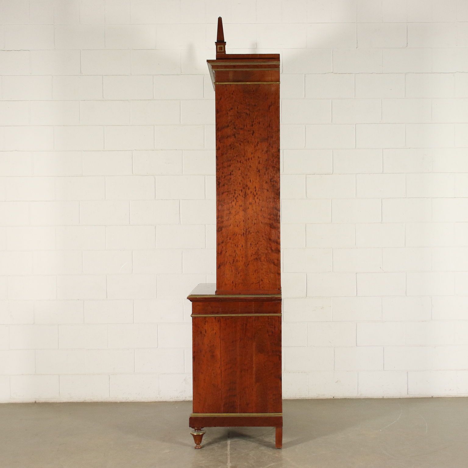 photo vinterior Bookcase Empire Mahogany Veneer Sessile Oak France Early 19th Century.